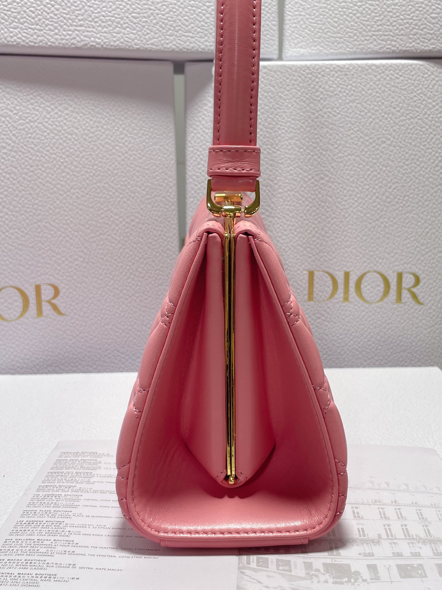 Bagsaaa D10r Caro Top Handle Pink - 26x14.5x9cm