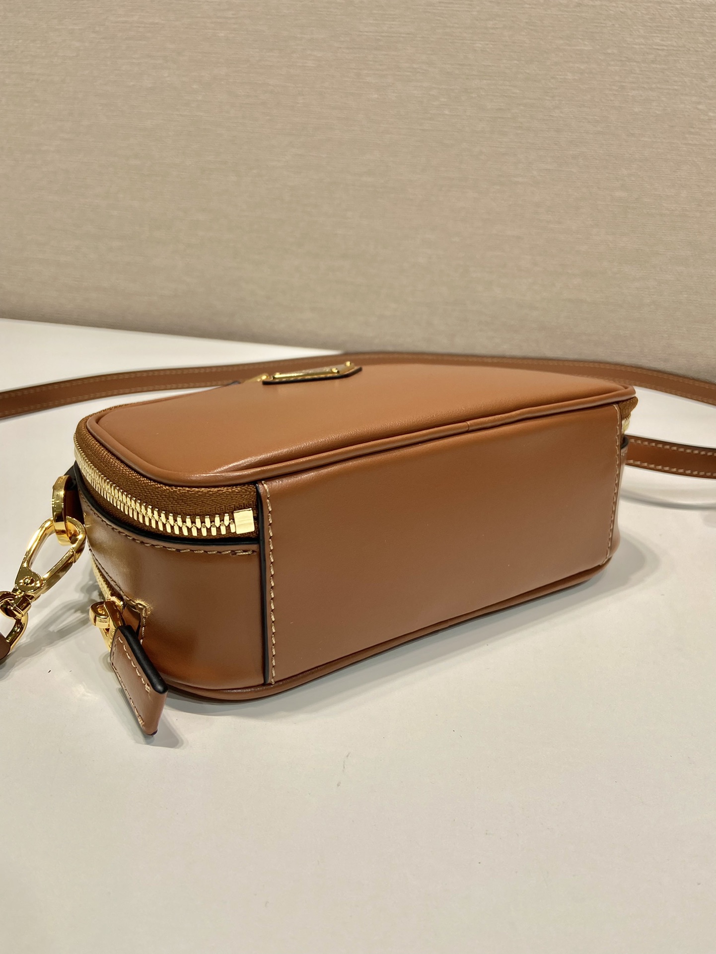 Bagsaaa Pra*a Odette leather mini-bag brown - 18.5*13*6.5cm