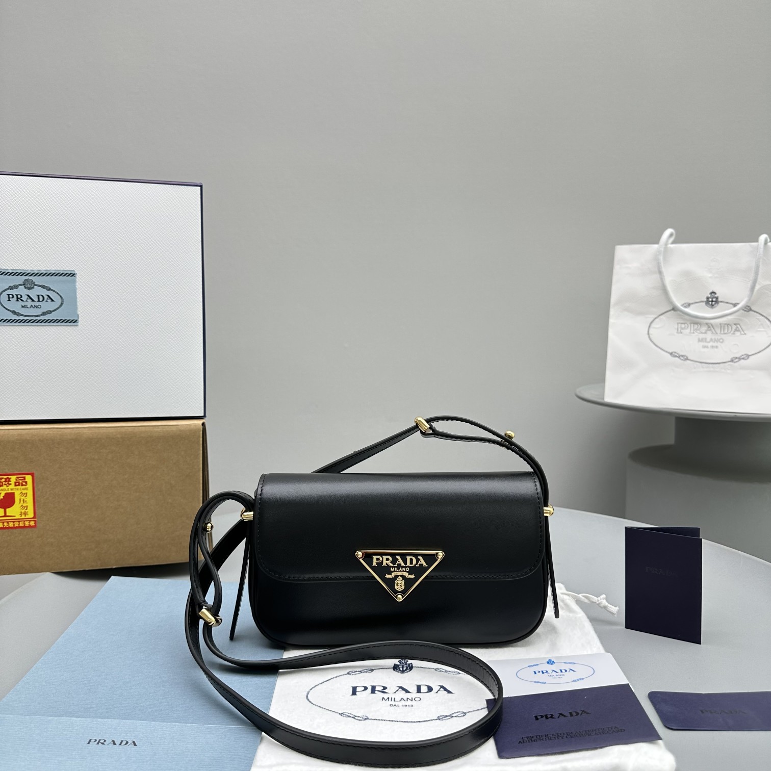 Bagsaaa Pra*a Leather shoulder bag black - 20x10.5x4cm