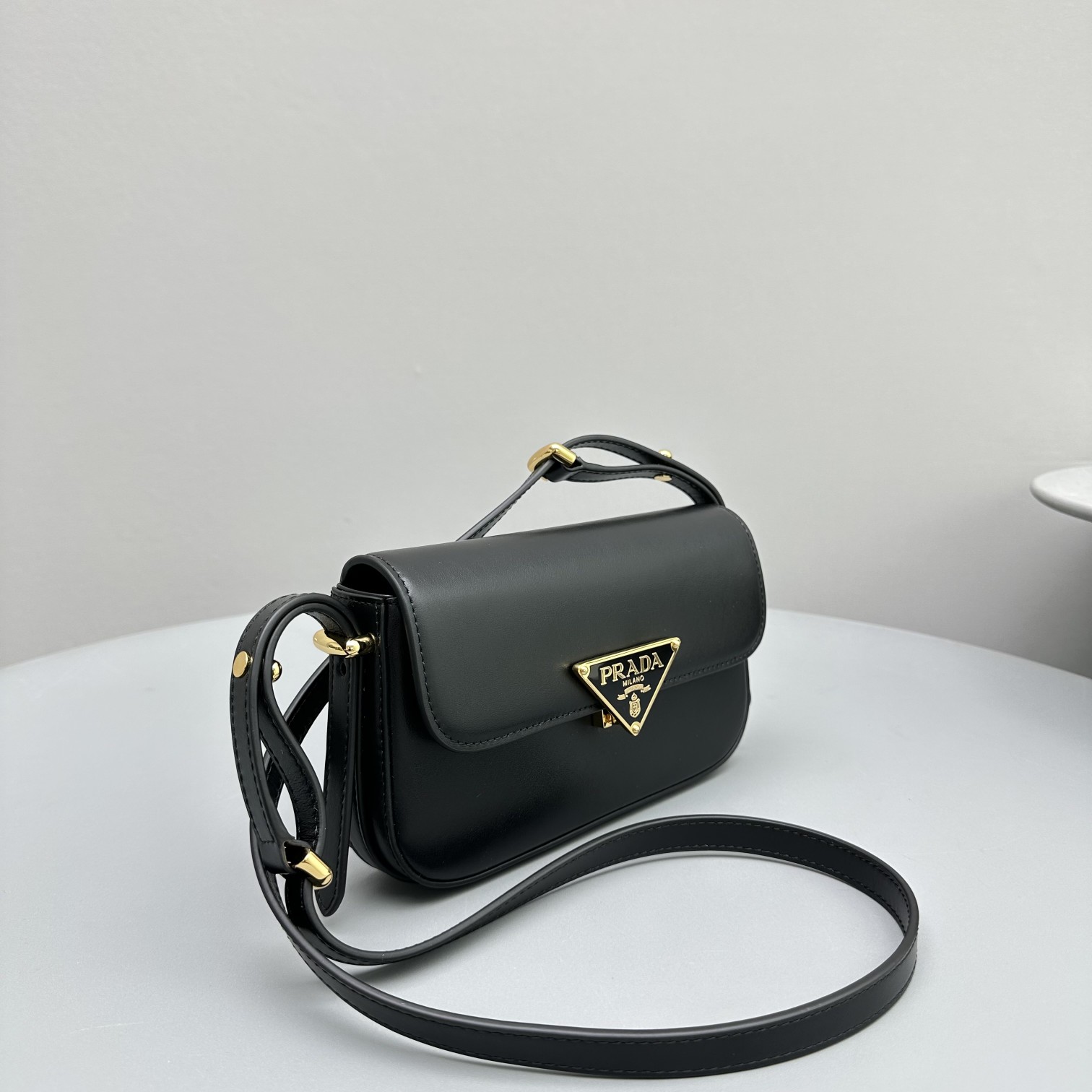 Bagsaaa Pra*a Leather shoulder bag black - 20x10.5x4cm