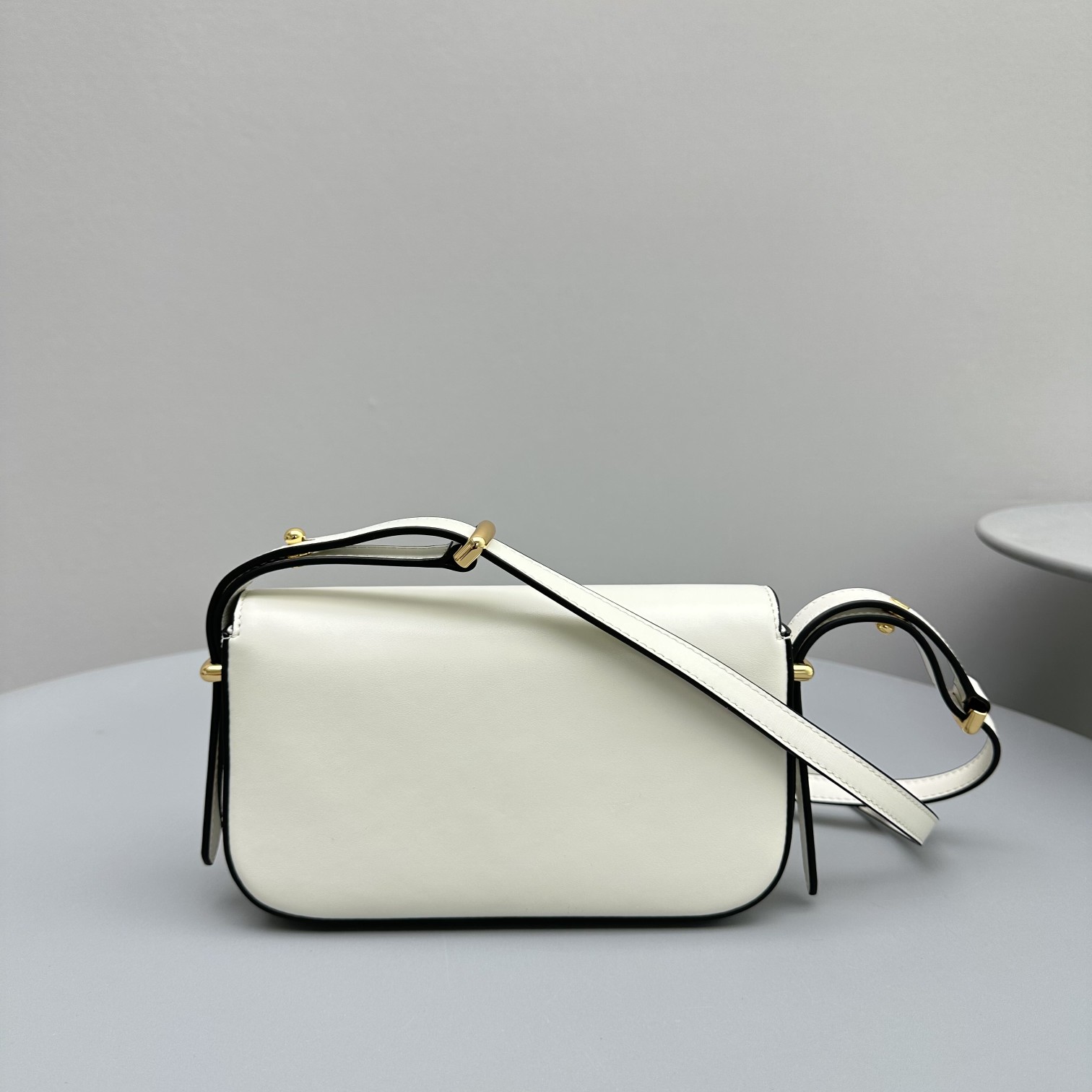 Bagsaaa Pra*a Leather shoulder bag white - 20x10.5x4cm