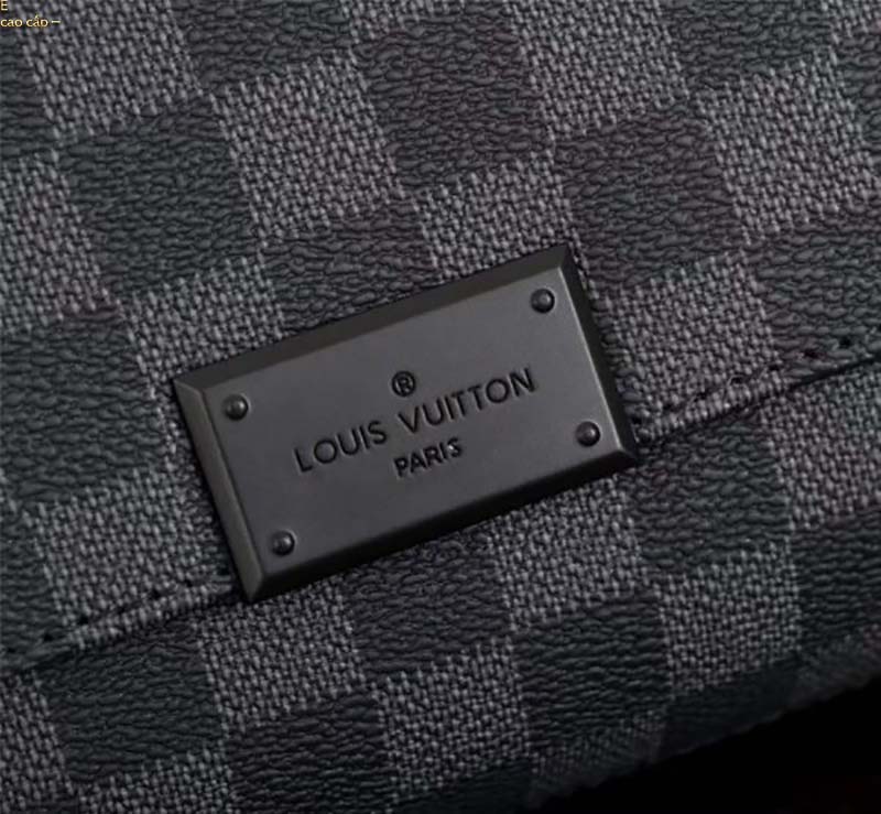 Bagsaaa L0vis Vvtt0n Damier District PM Messenger Bag - 24 x 24 x 6 cm