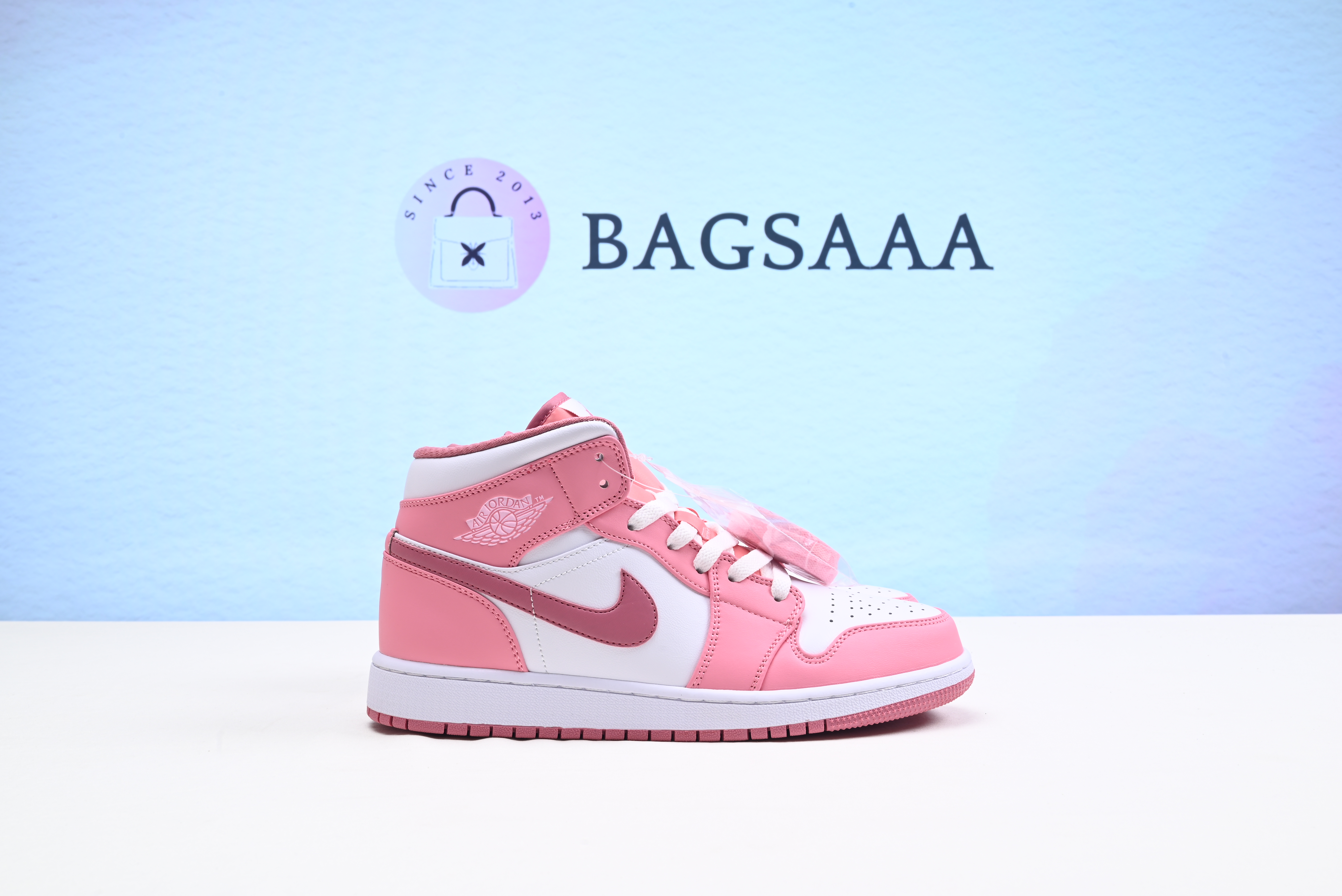 NIKE AIR JORDAN 1 MID GS “VALENTINES DAY 2023