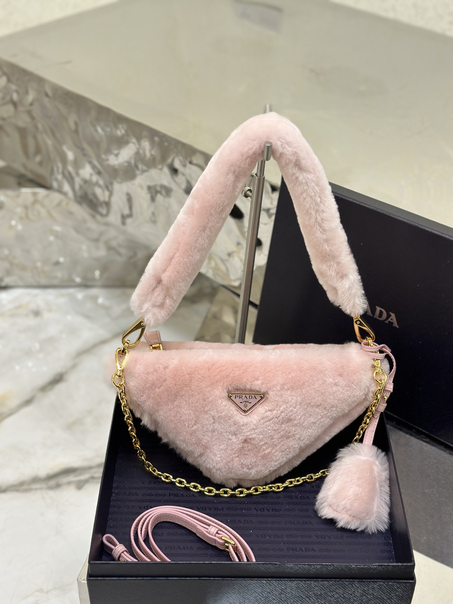 Bagsaaa Pra*a Triangle Shearling Bag Pink - 24x14.5x5cm