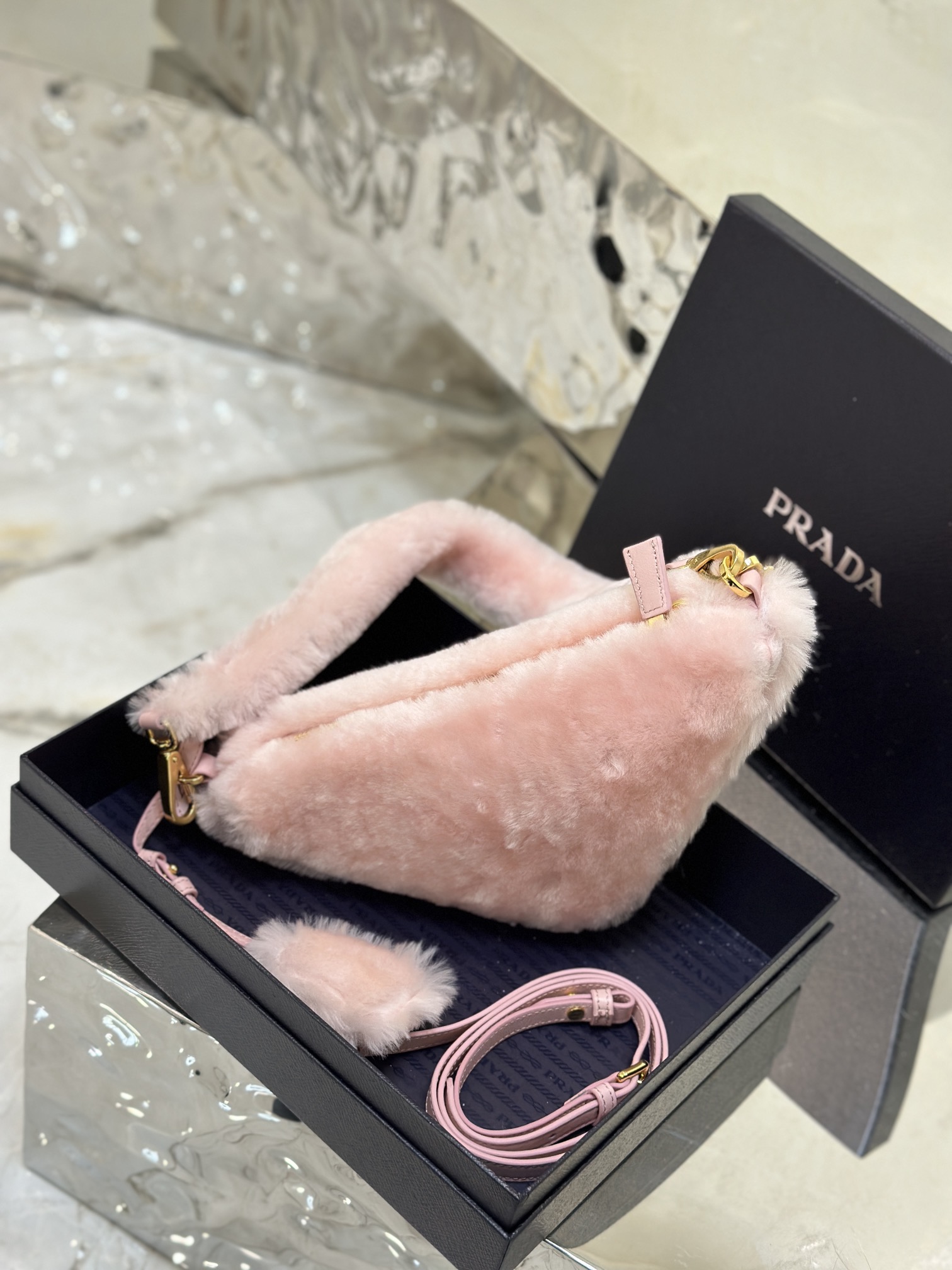 Bagsaaa Pra*a Triangle Shearling Bag Pink - 24x14.5x5cm