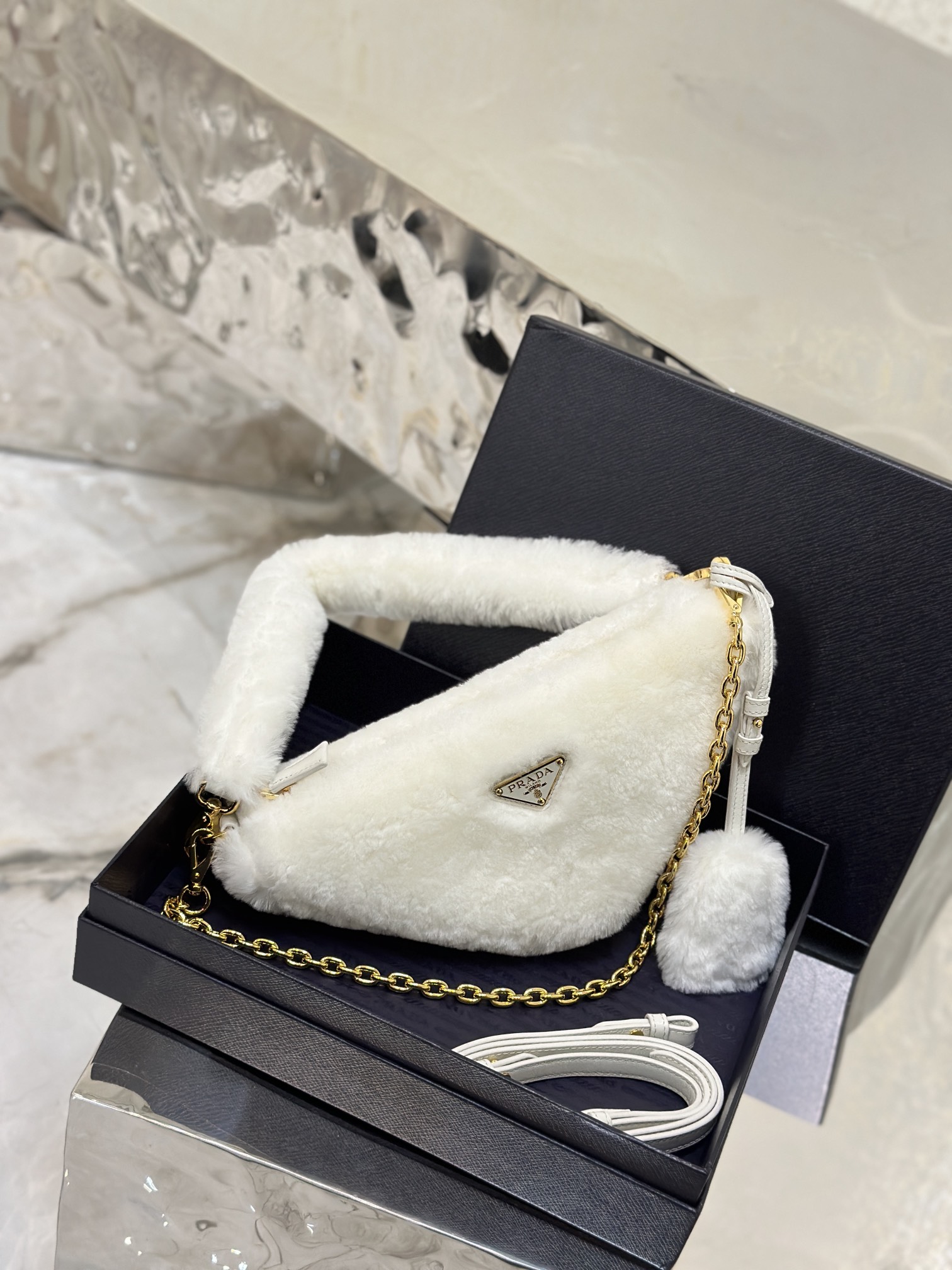 Bagsaaa Pra*a Triangle Shearling Bag White - 24x14.5x5cm