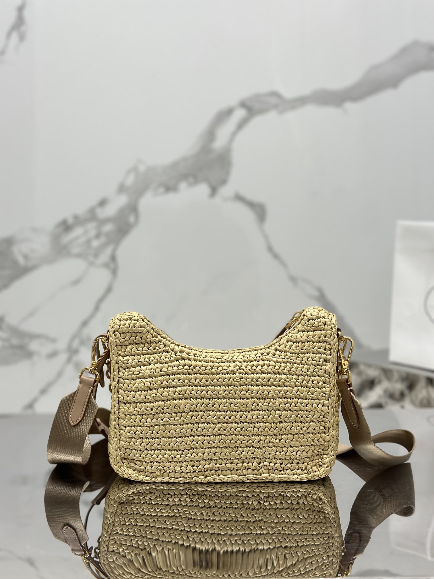Bagsaaa Pra*a RE-EDITION 2005 RAFFIA SHOULDER BAG TAN - 23*16*7cm