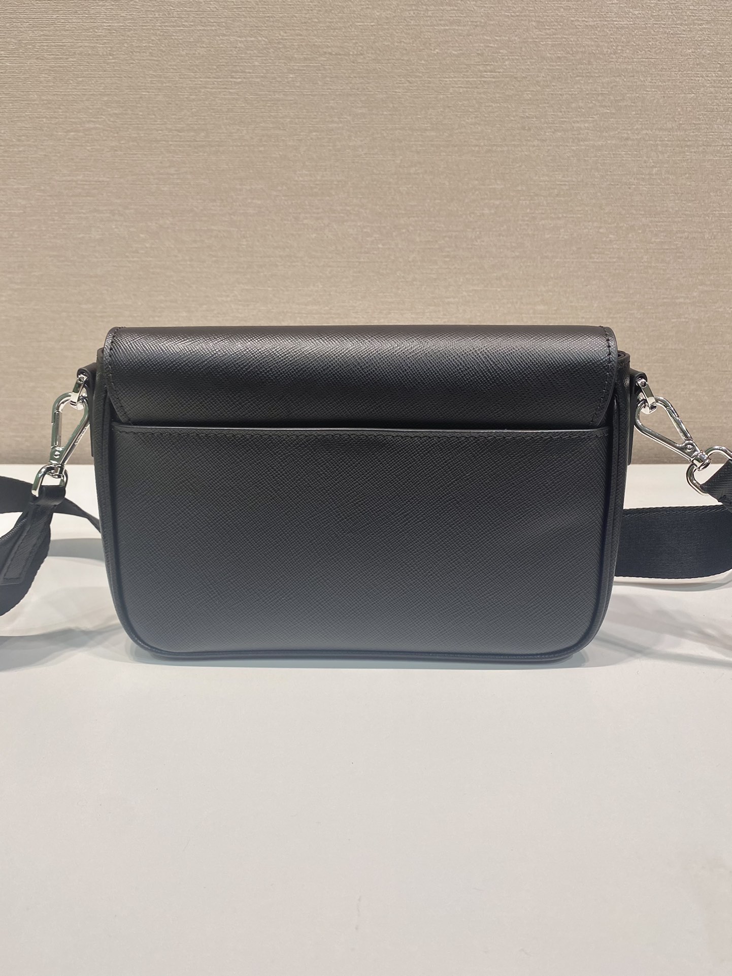Bagsaaa Pra*a Saffiano leather shoulder bag black - 22*14.5*5cm