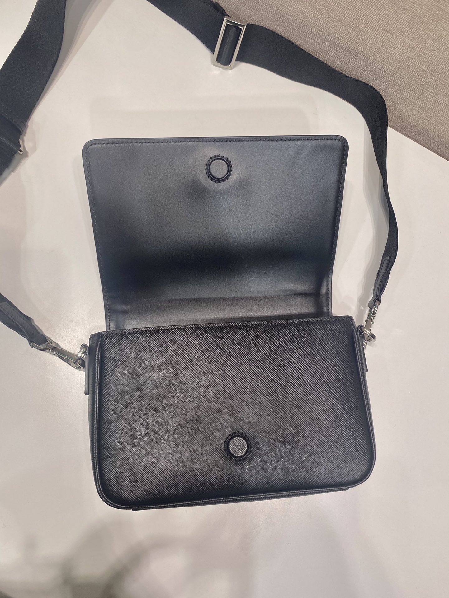 Bagsaaa Pra*a Saffiano leather shoulder bag black - 22*14.5*5cm