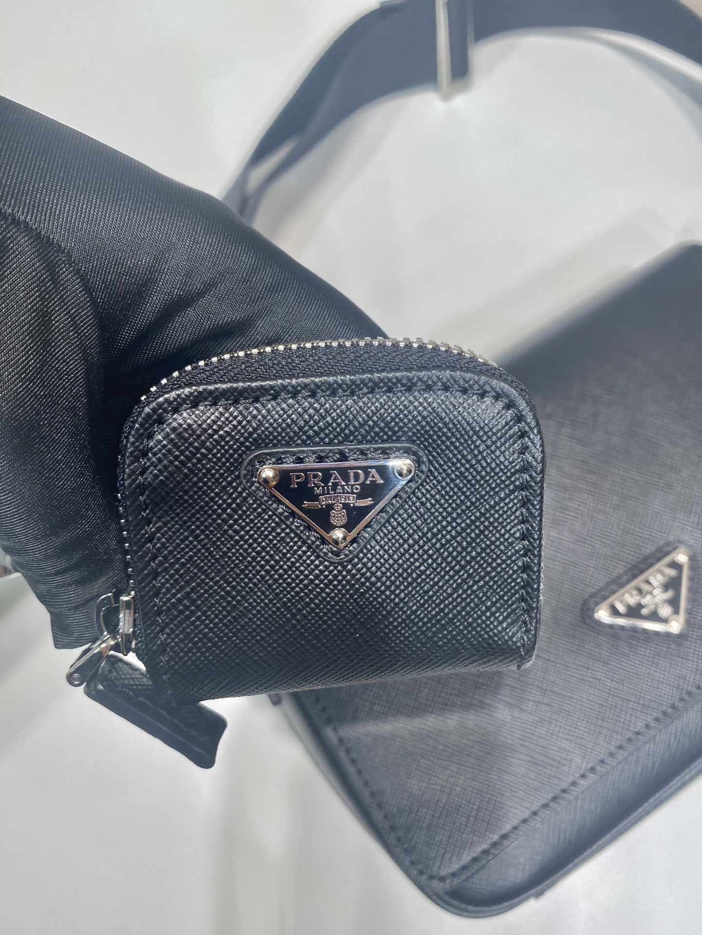 Bagsaaa Pra*a Saffiano leather shoulder bag black - 22*14.5*5cm