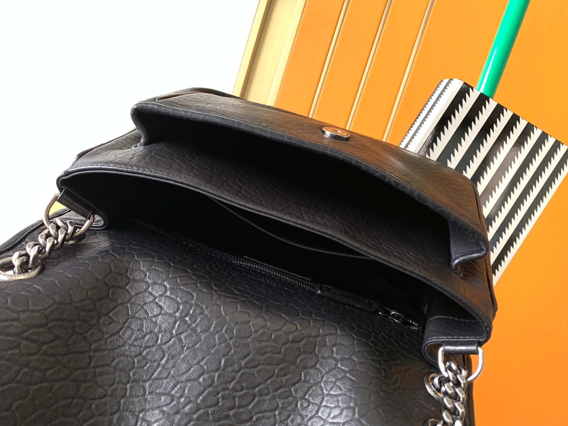 Bagsaaa Y51 Medium Niki Grained Lambskin Leather In Black - 28X20X8.5CM