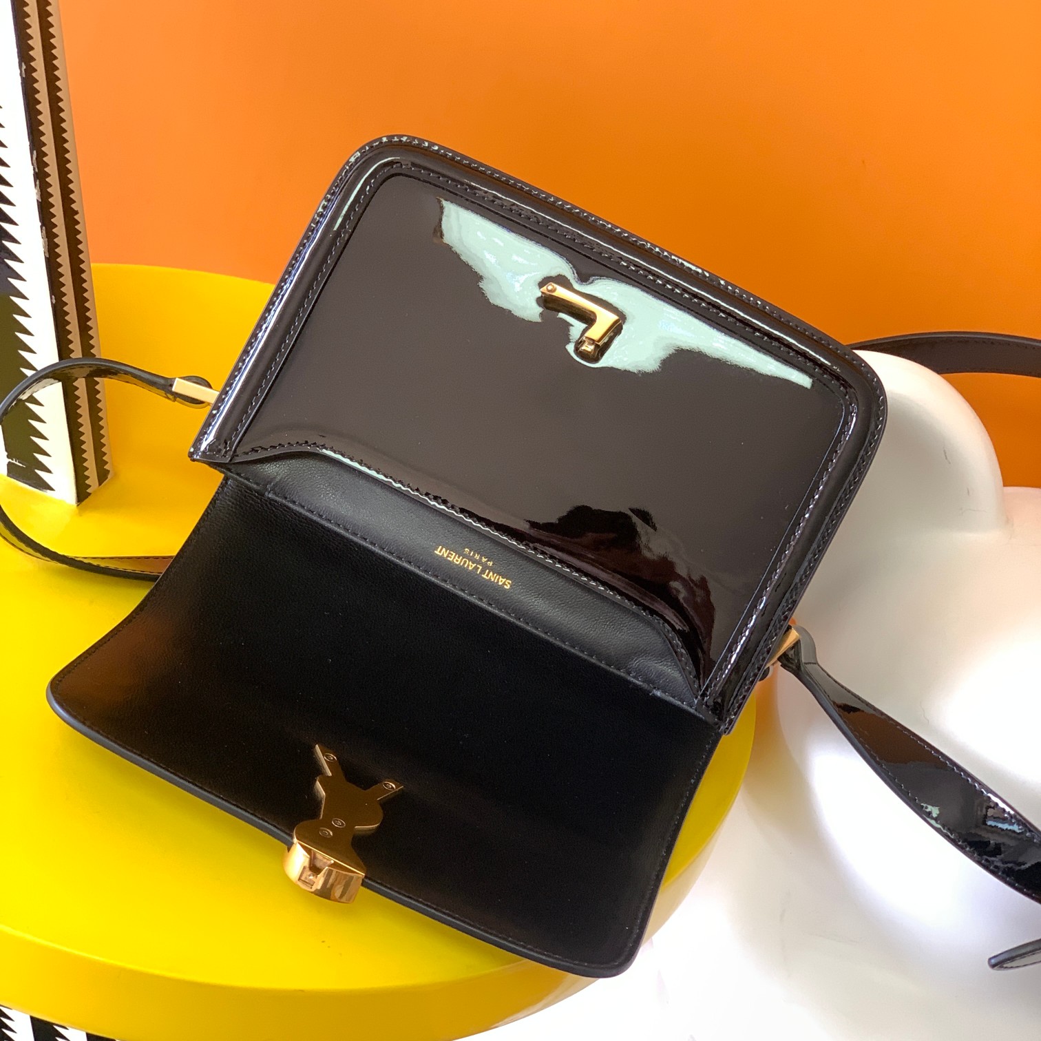 Bagsaaa Y51 Solferino Small Satchel in patent leather black - 19 X 13 X 5 CM