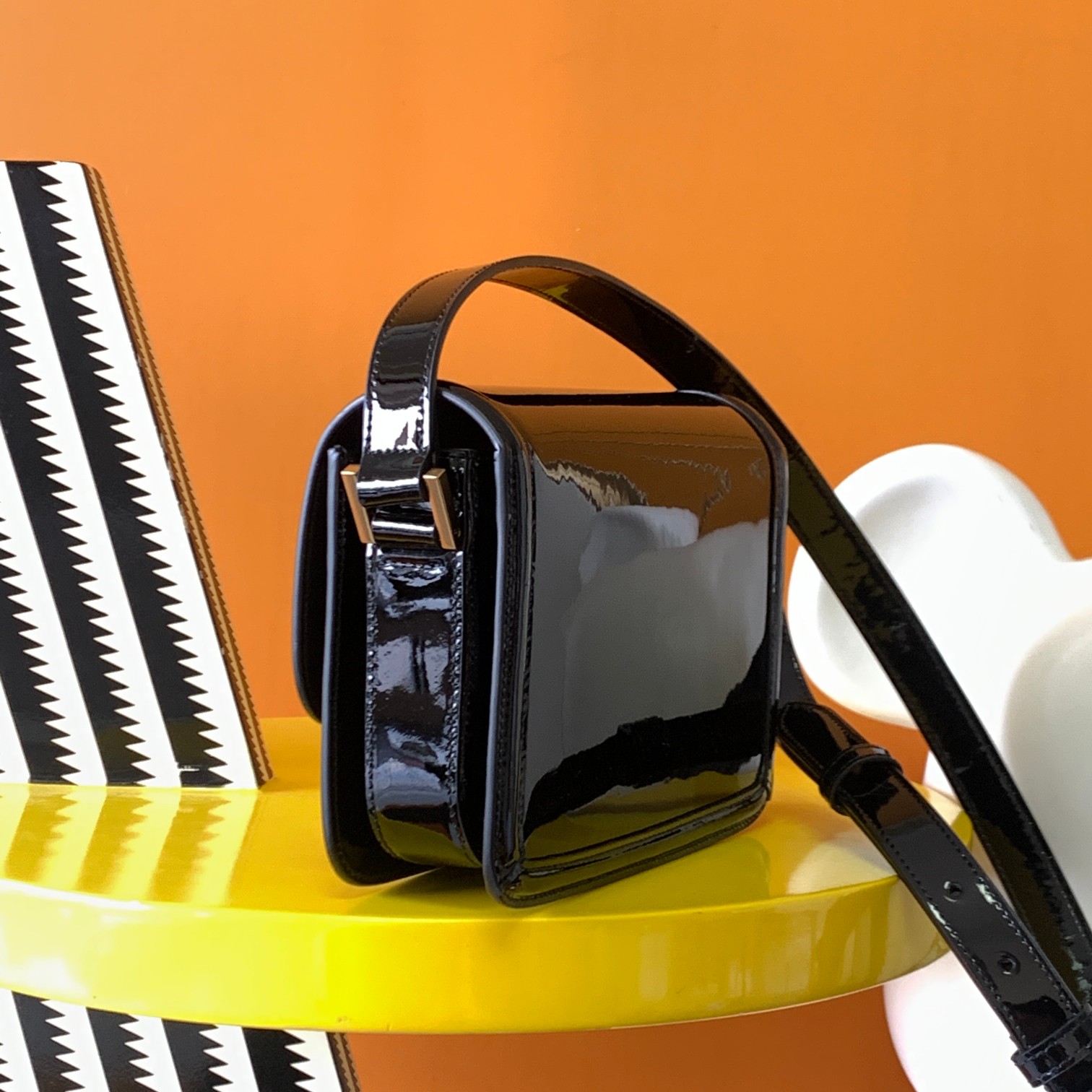 Bagsaaa Y51 Solferino Small Satchel in patent leather black - 19 X 13 X 5 CM
