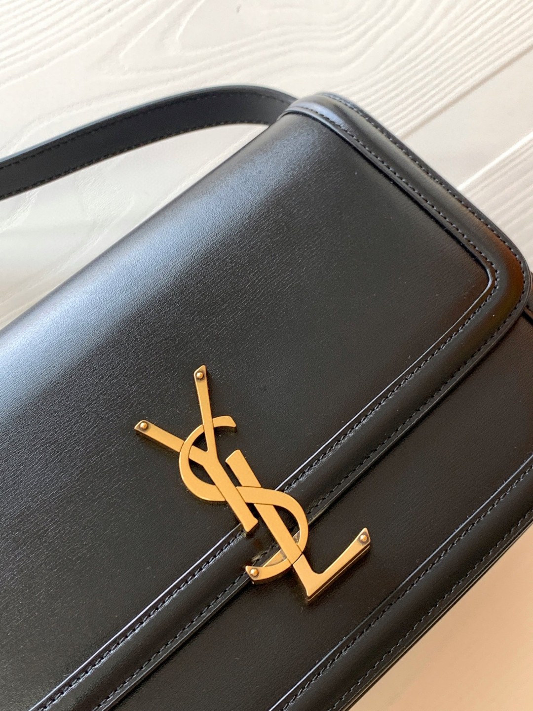 Bagsaaa Y51 Solferino Medium Satchel in box black leather gold hardware - 23 X 16 X 6 CM