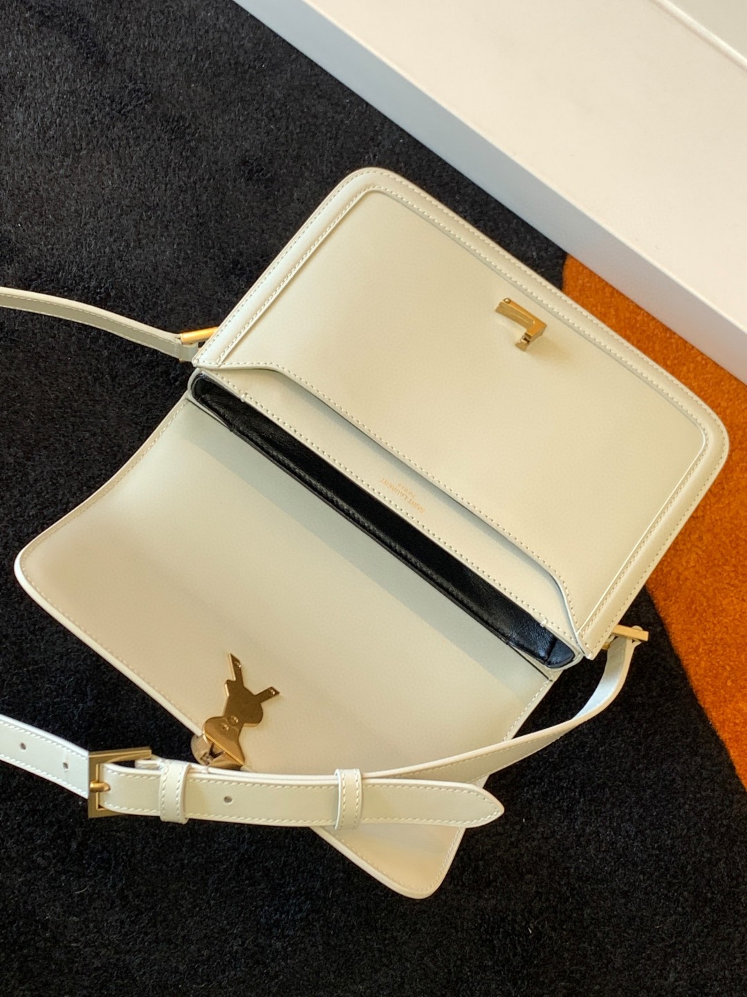 Bagsaaa Y51 Solferino Medium Satchel in box white leather - 23 X 16 X 6 CM