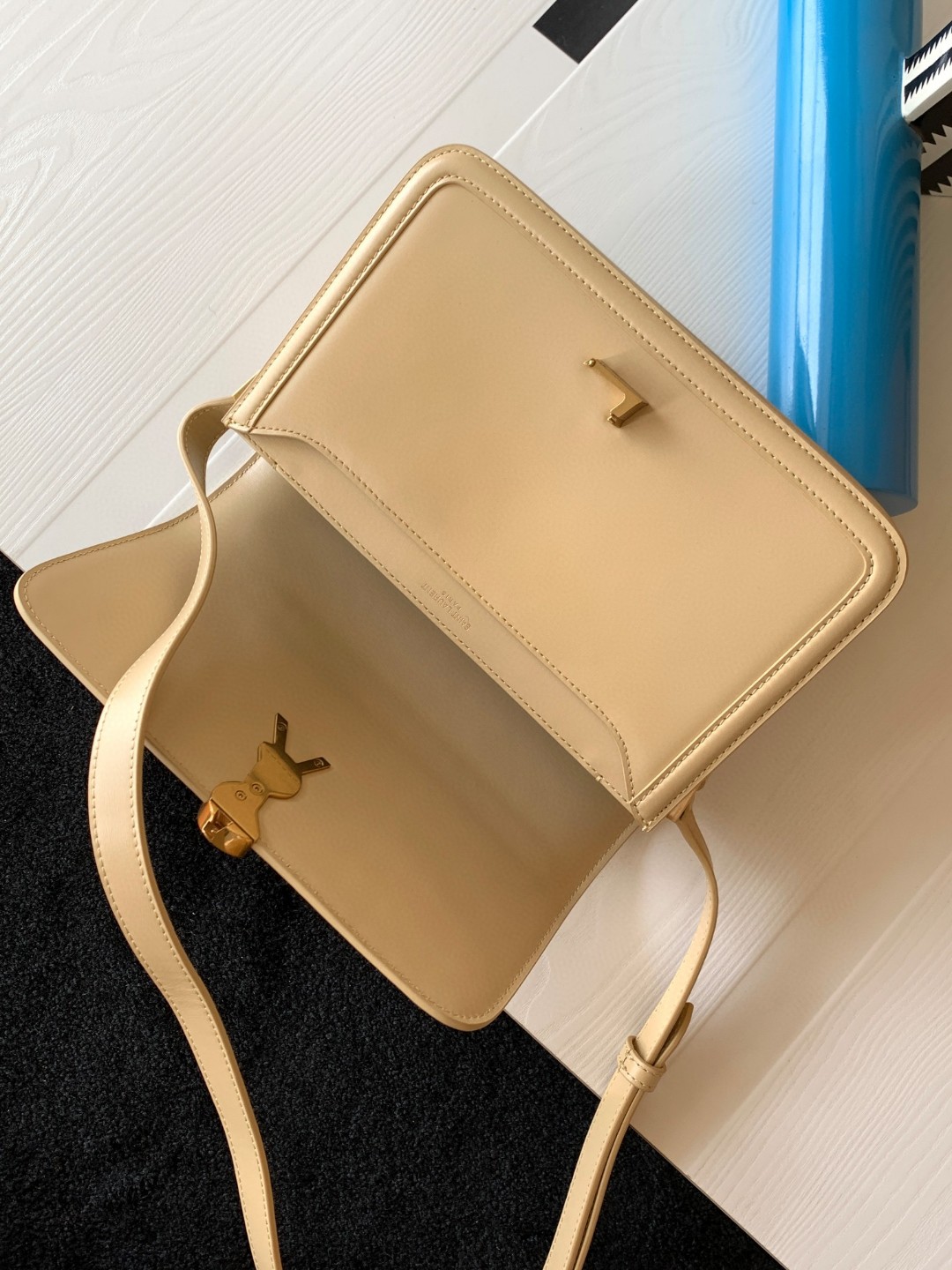 Bagsaaa Y51 Solferino Medium Satchel in box beige leather - 23 X 16 X 6 CM