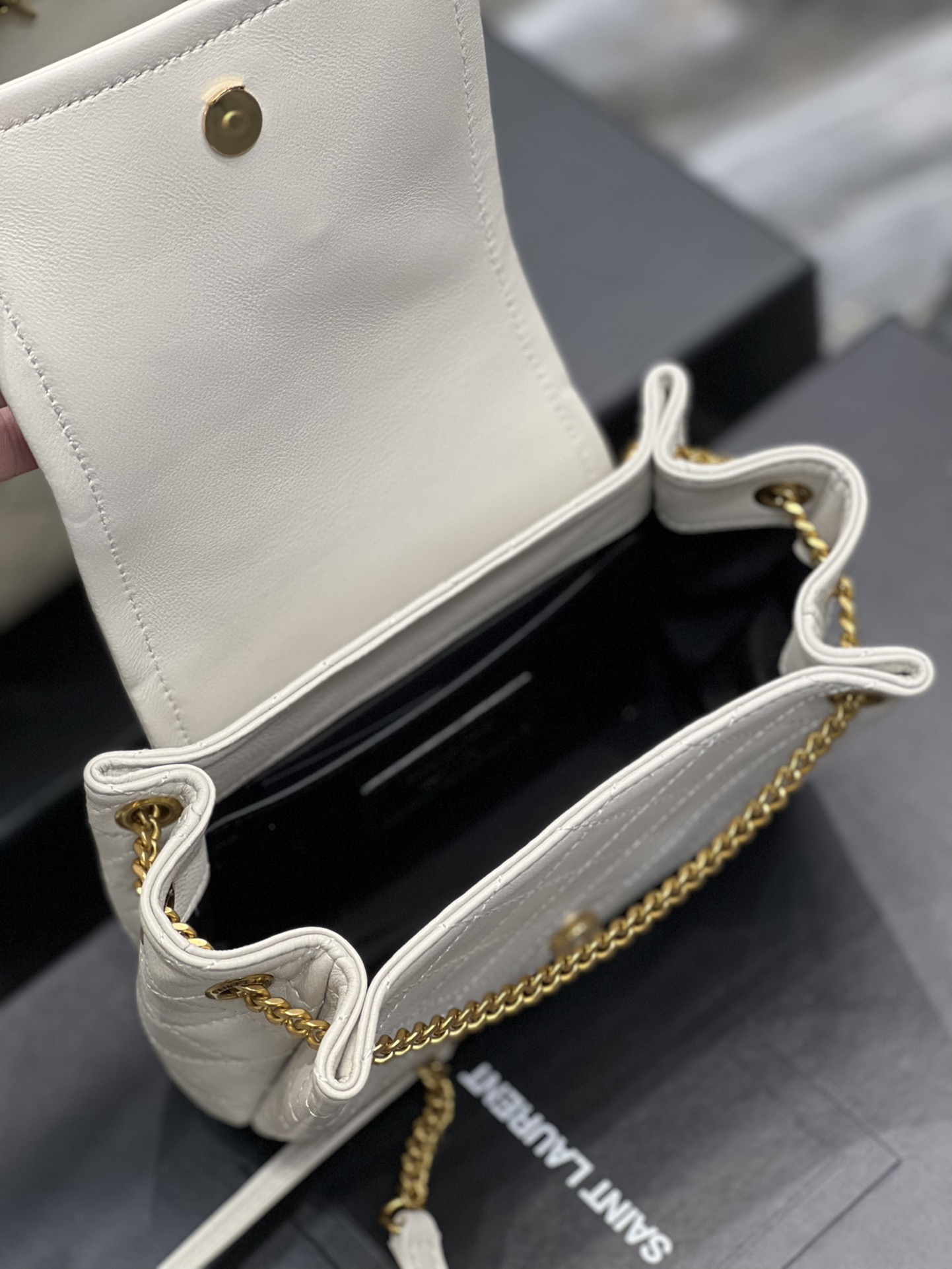 Bagsaaa Mini Nolita White - 18x13x6cm