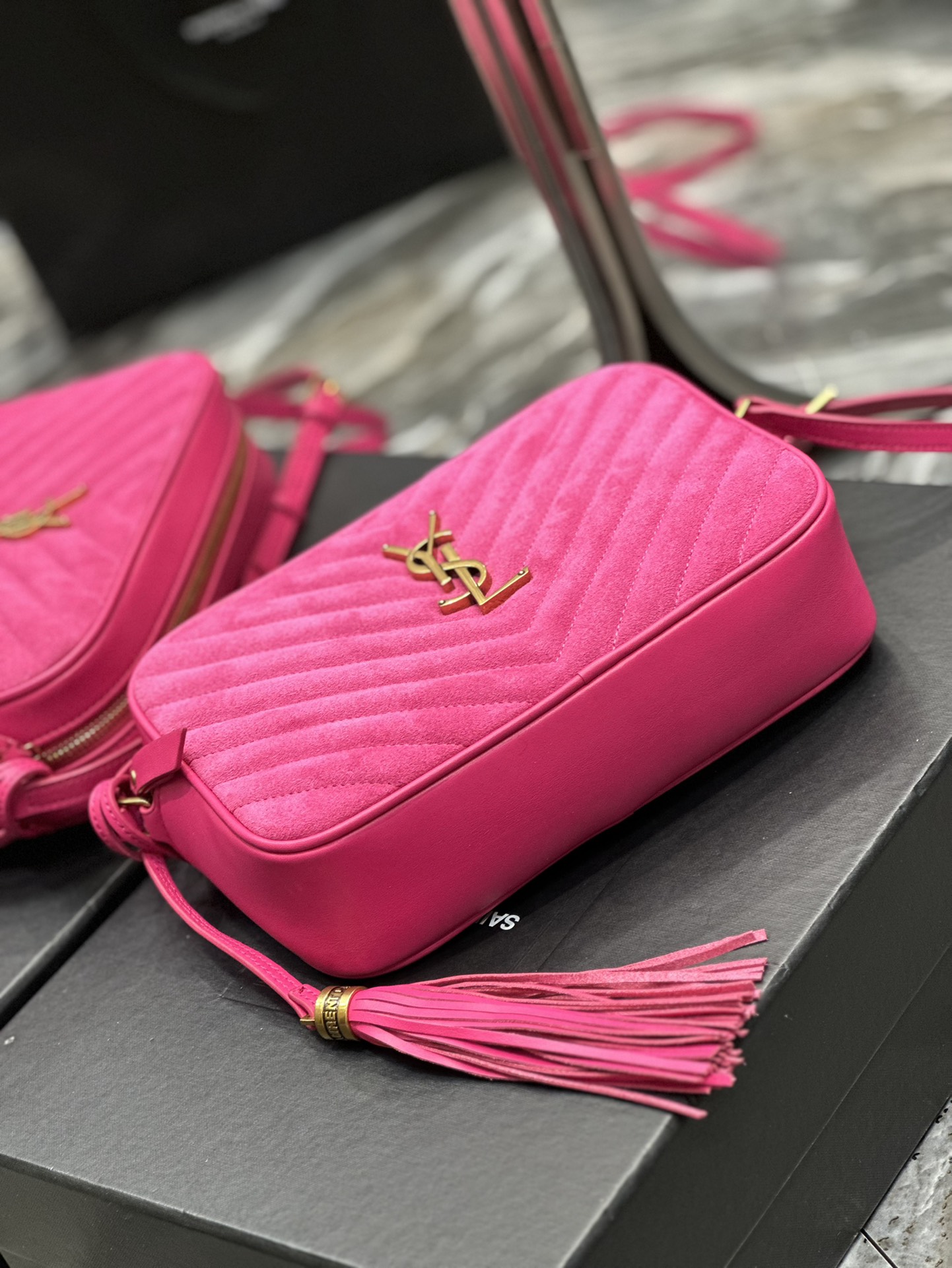 Bagsaaa Y51 Lou Camera Bag In Suede Pink - 23x16x6cm