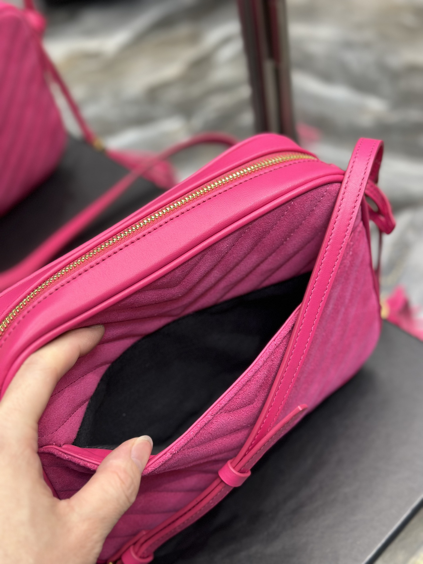 Bagsaaa Y51 Lou Camera Bag In Suede Pink - 23x16x6cm
