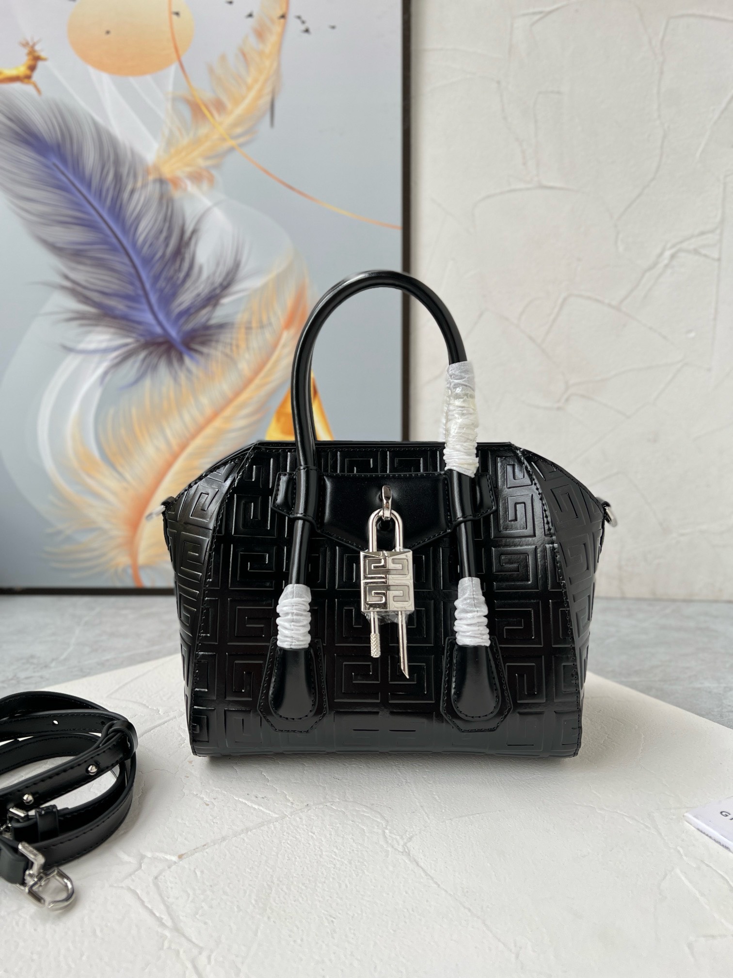 Bagsaaa Givenchy Antigona Lock Tote Bag Black Box Leather - 23*27*13cm