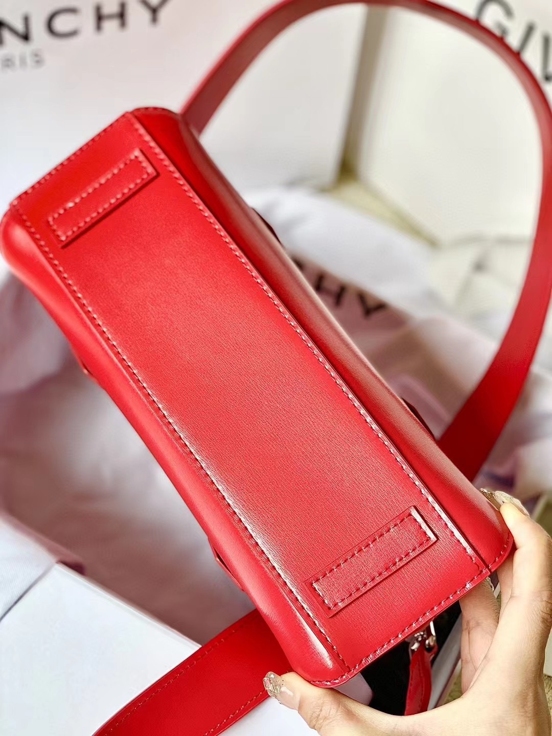 Bagsaaa Givenchy Antigona Strectch Red Bag - 22*12*8cm