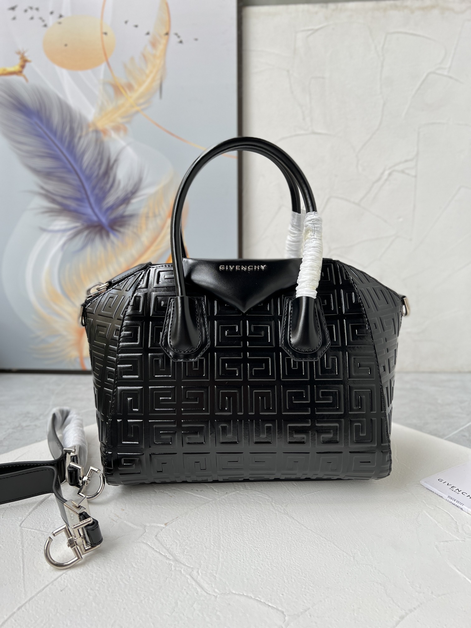 Bagsaaa Givenchy Antigona Tote Bag Black Box Leather - 28cm