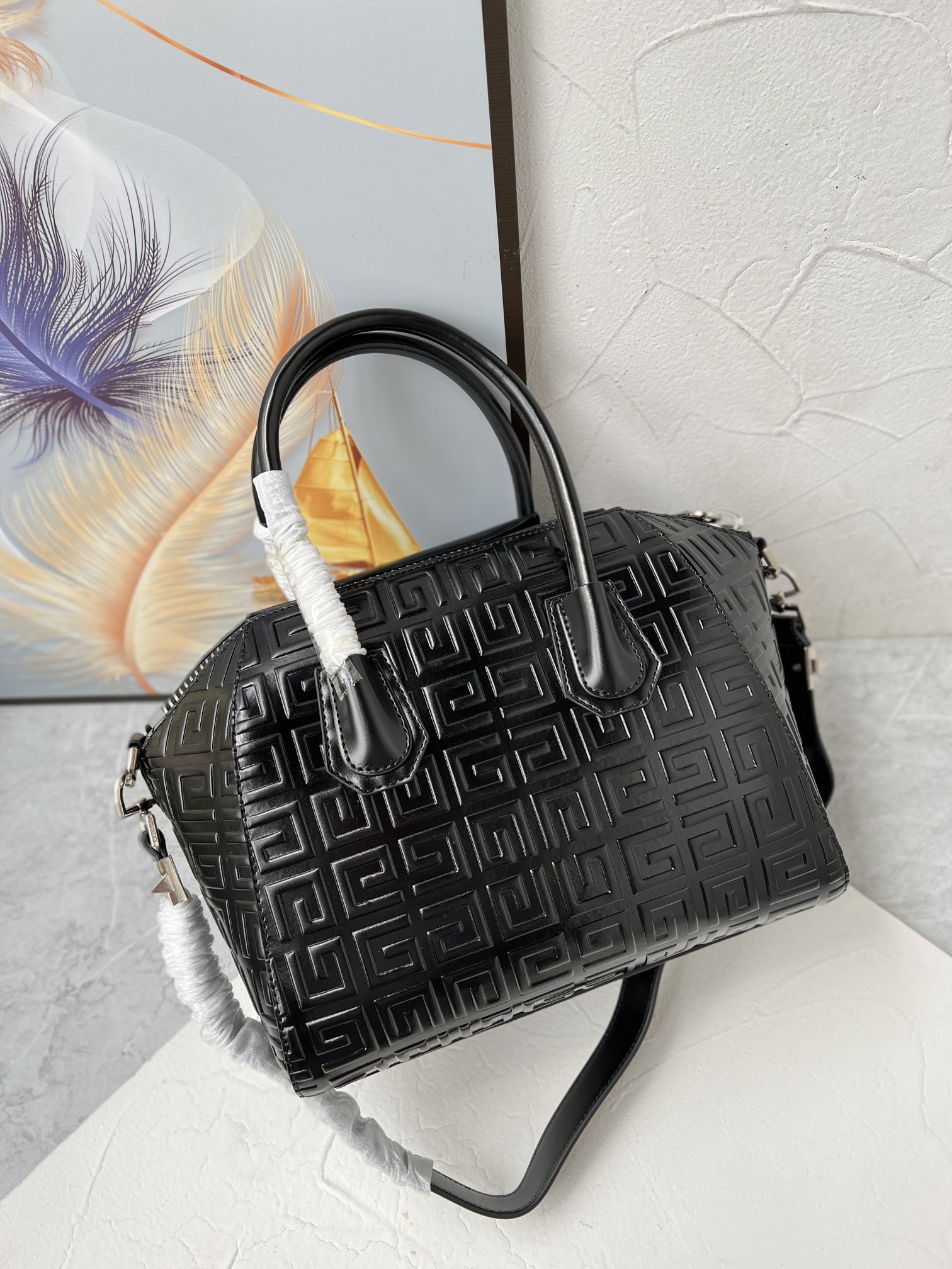 Bagsaaa Givenchy Antigona Tote Bag Black Box Leather - 28cm