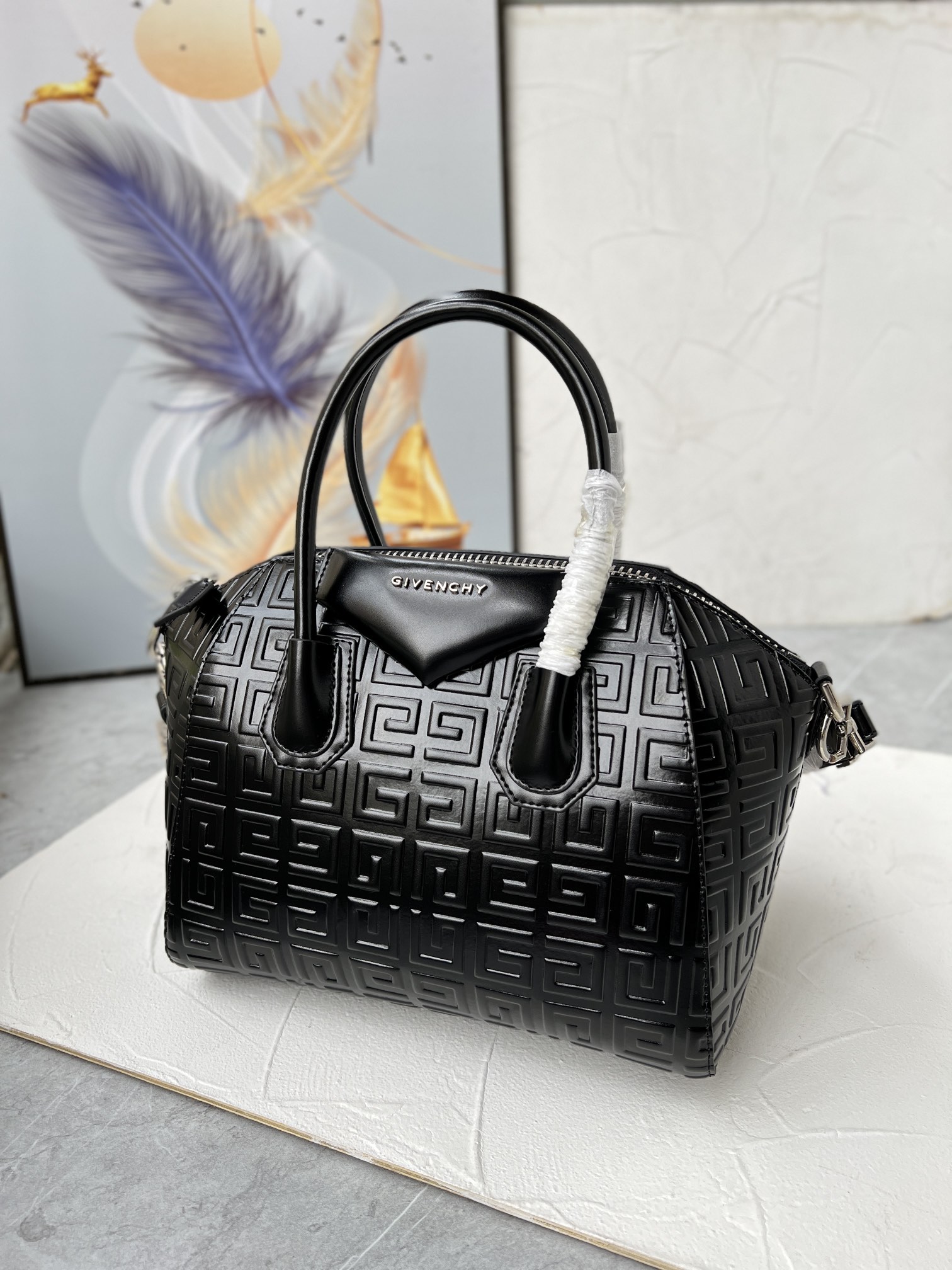 Bagsaaa Givenchy Antigona Tote Bag Black Box Leather - 28cm