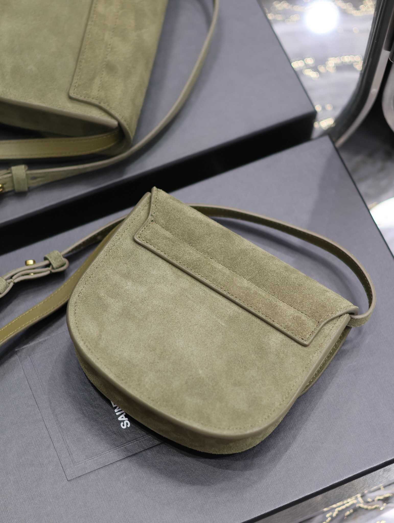 Bagsaaa Y51 Kaia Small Bag In Green Suede Leather - 18 x 15.5 x 5.5 cm