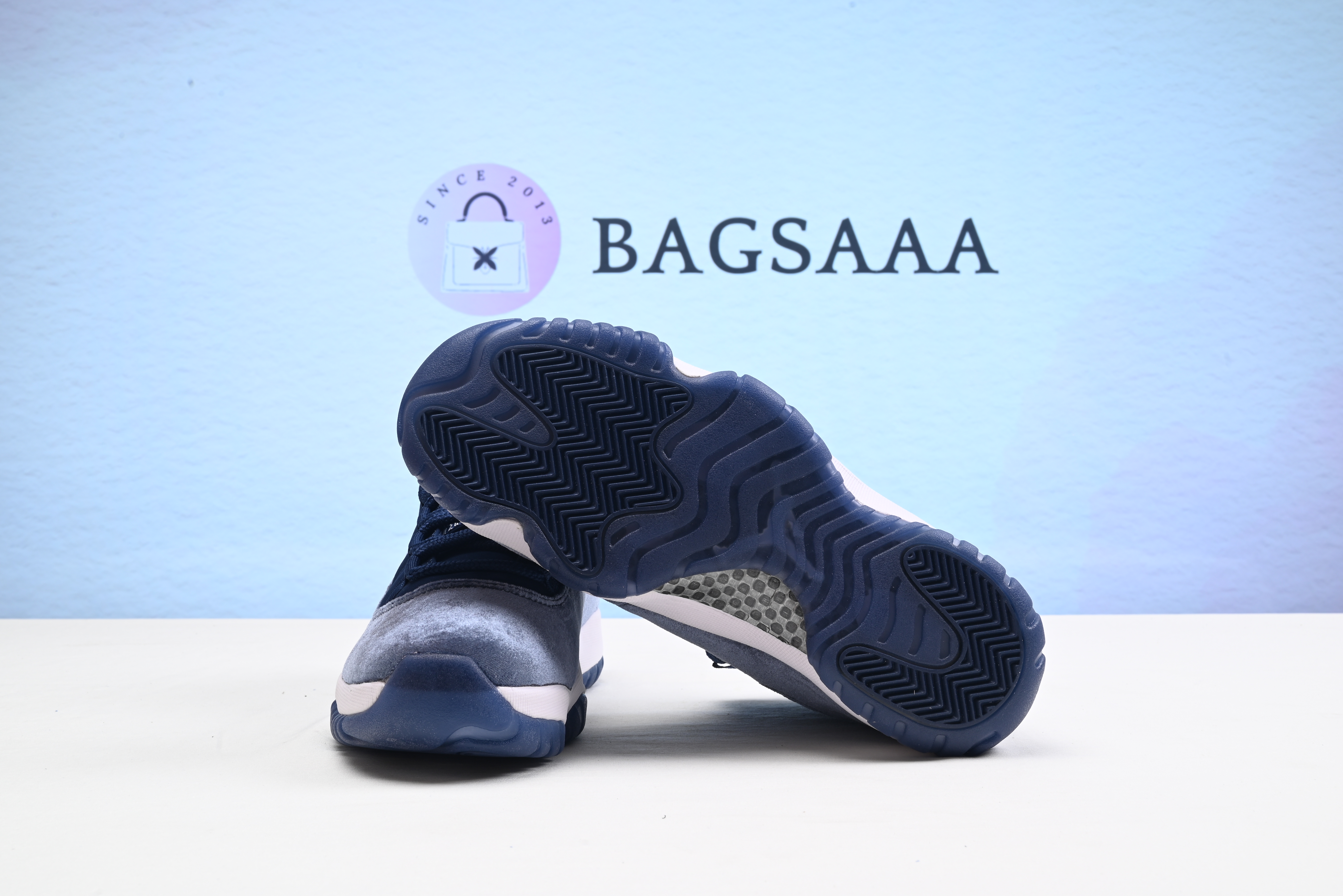 Bagsaaa Nike Air Jordan 11 Retro Midnight Navy Blue