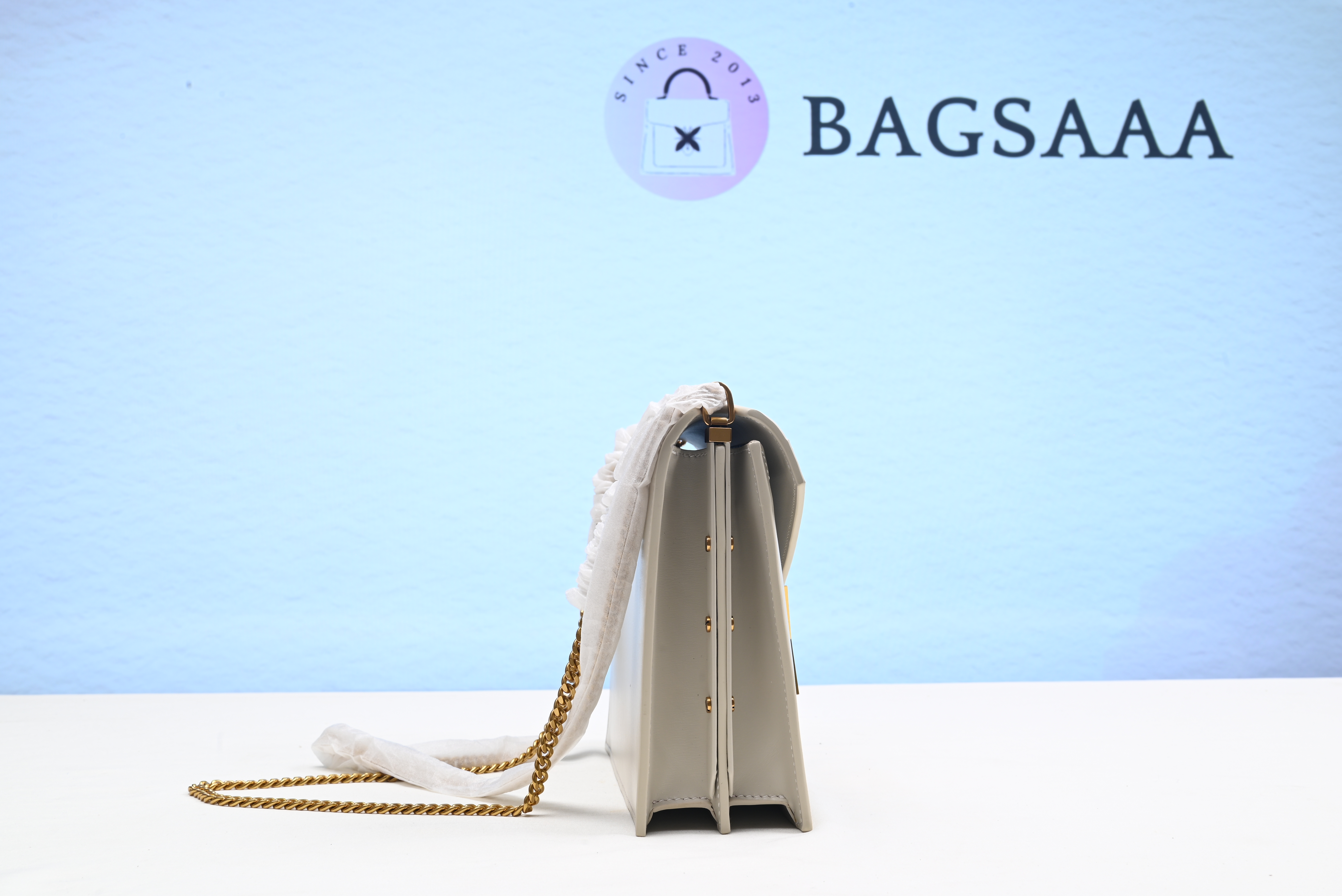 Y51 Sa1nt Lau*nt Cassandra Clasp Bag White 24cm