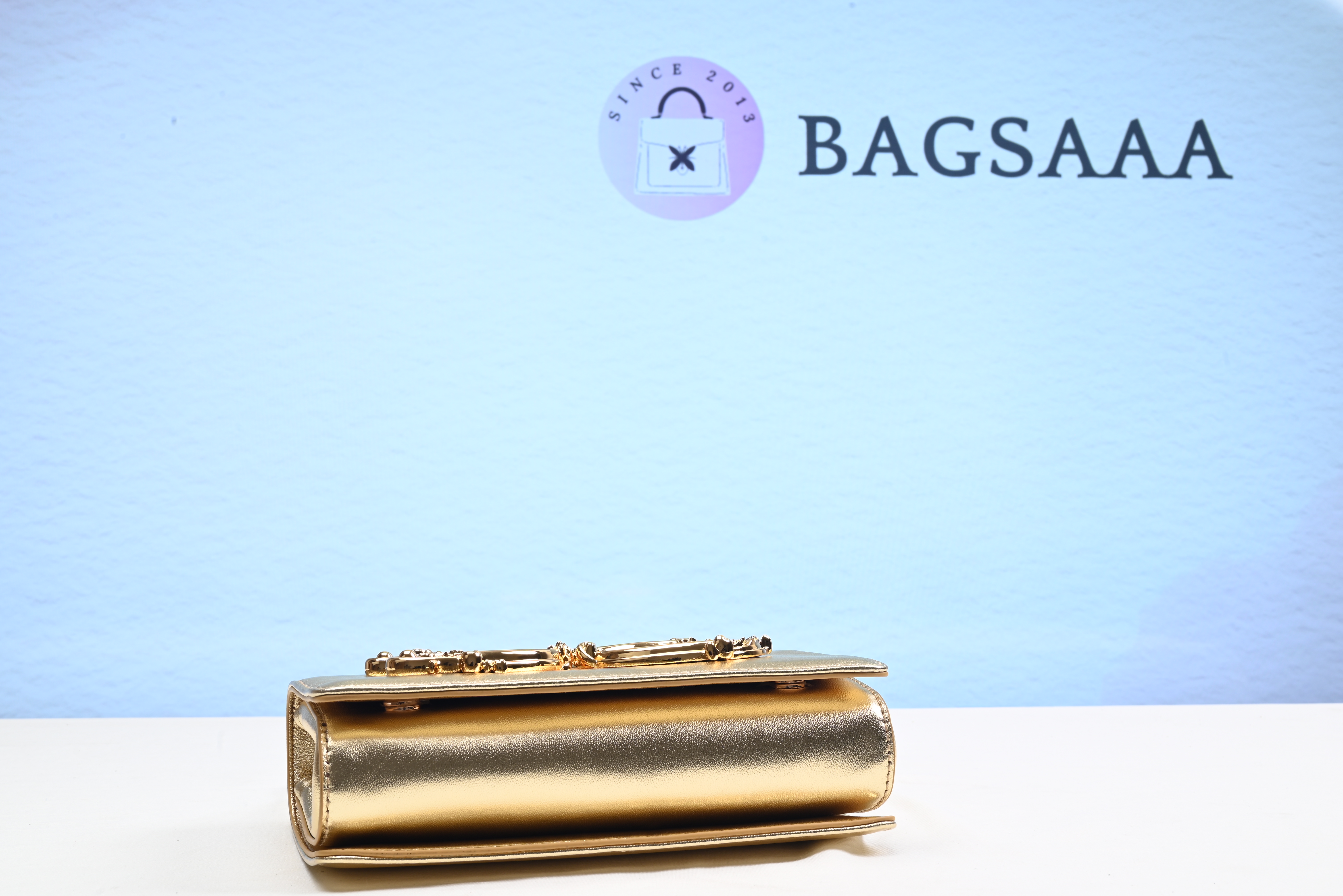 Bagsaaa Dolce and Gabbana Gold DG Girls Phone Bag 21cm