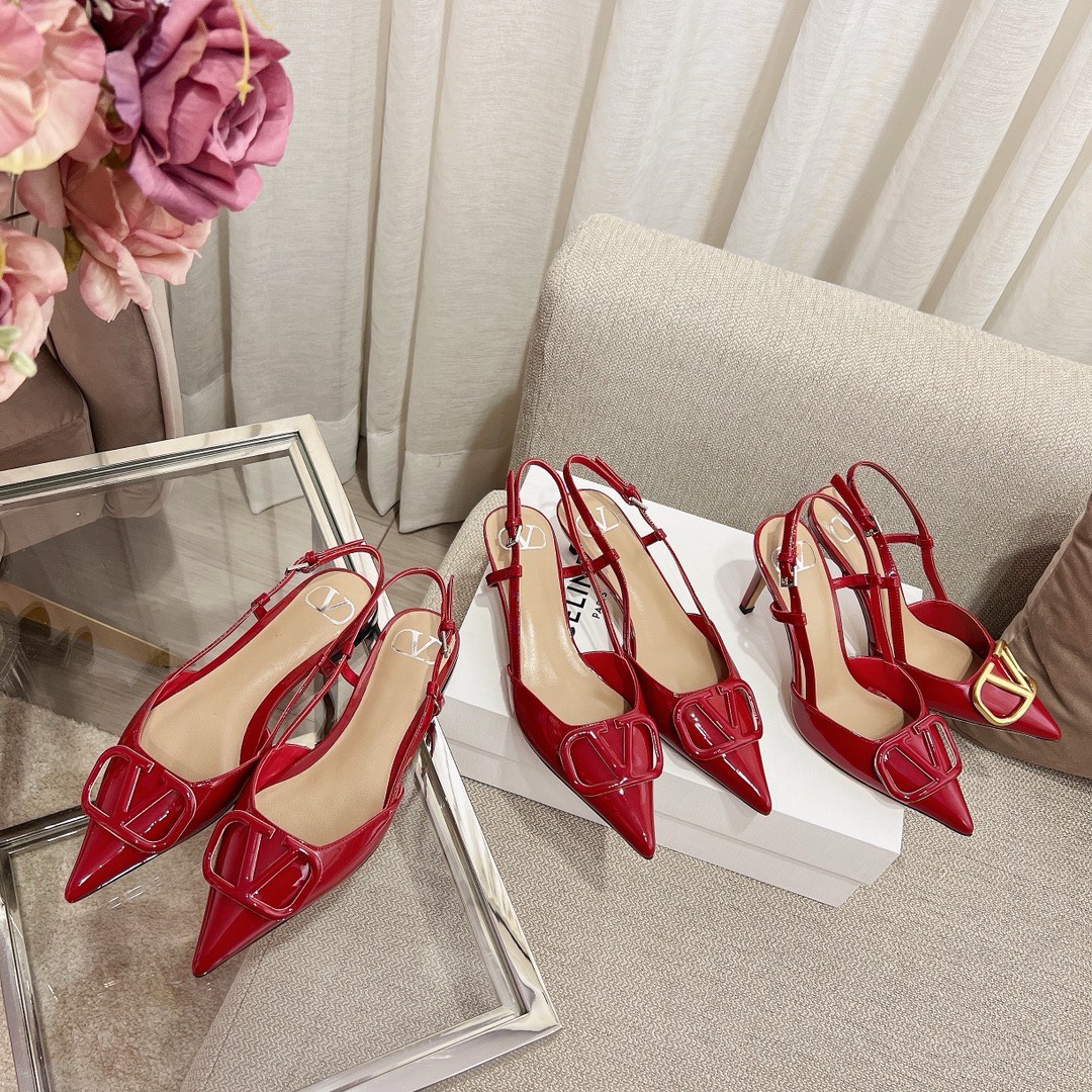 Bagsaaa Va1e*ntin0 Signature Vlogo Slingback Red