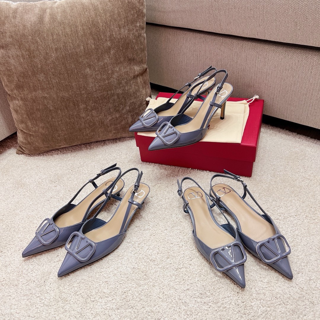 Bagsaaa Va1e*ntin0 Signature Vlogo Slingback Blue