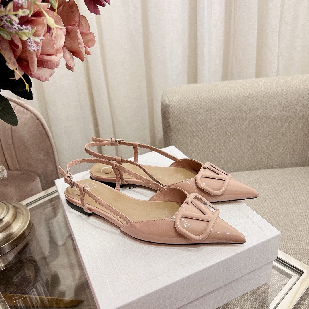 Bagsaaa Va1e*ntin0 Signature Vlogo Slingback Nude