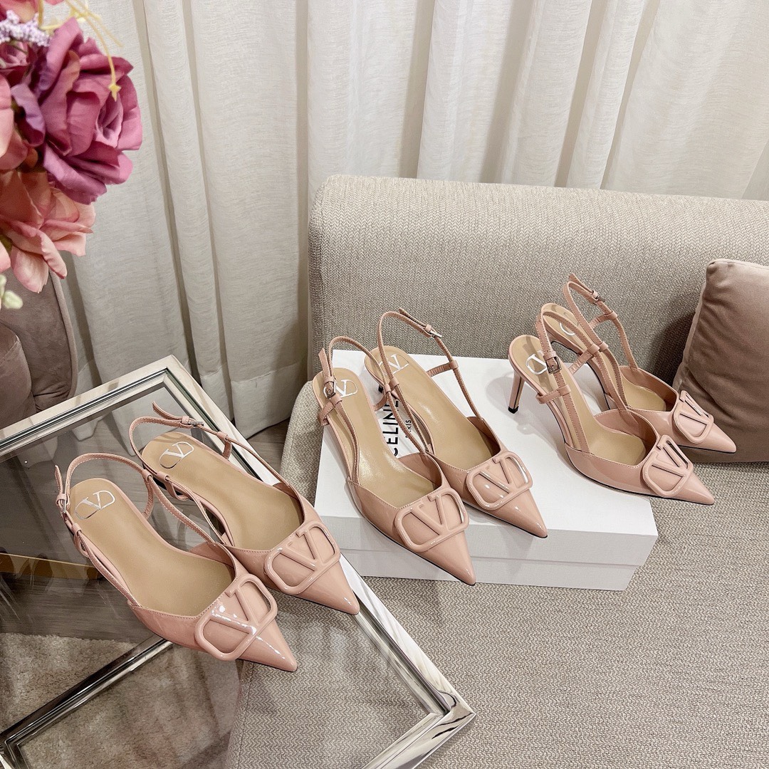 Bagsaaa Va1e*ntin0 Signature Vlogo Slingback Nude