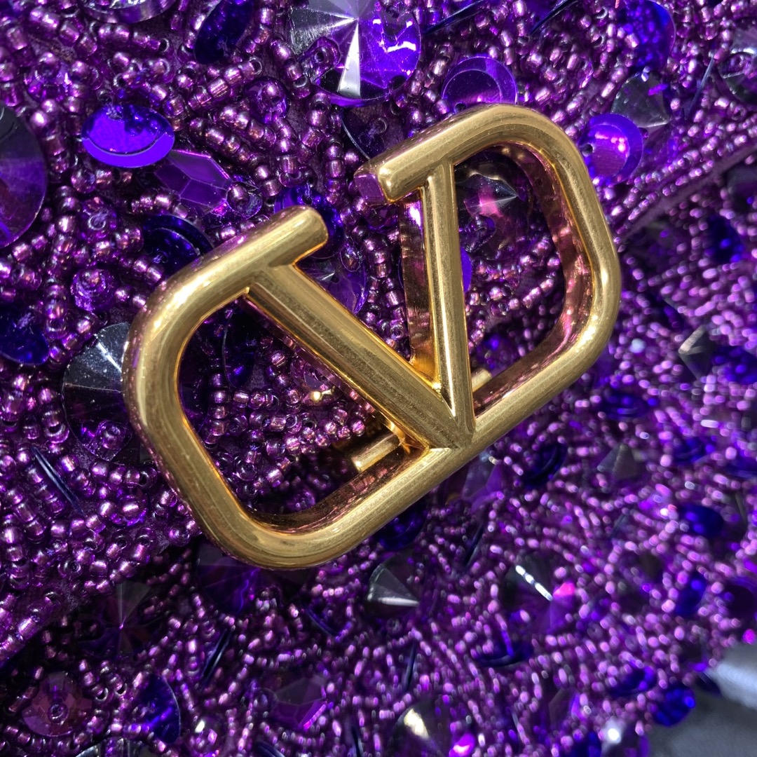 Bagsaaa Va1e*ntin0 Garavani Embellished Locó Top-Handle 3D Sequins Purple Bag - 19x13x9cm