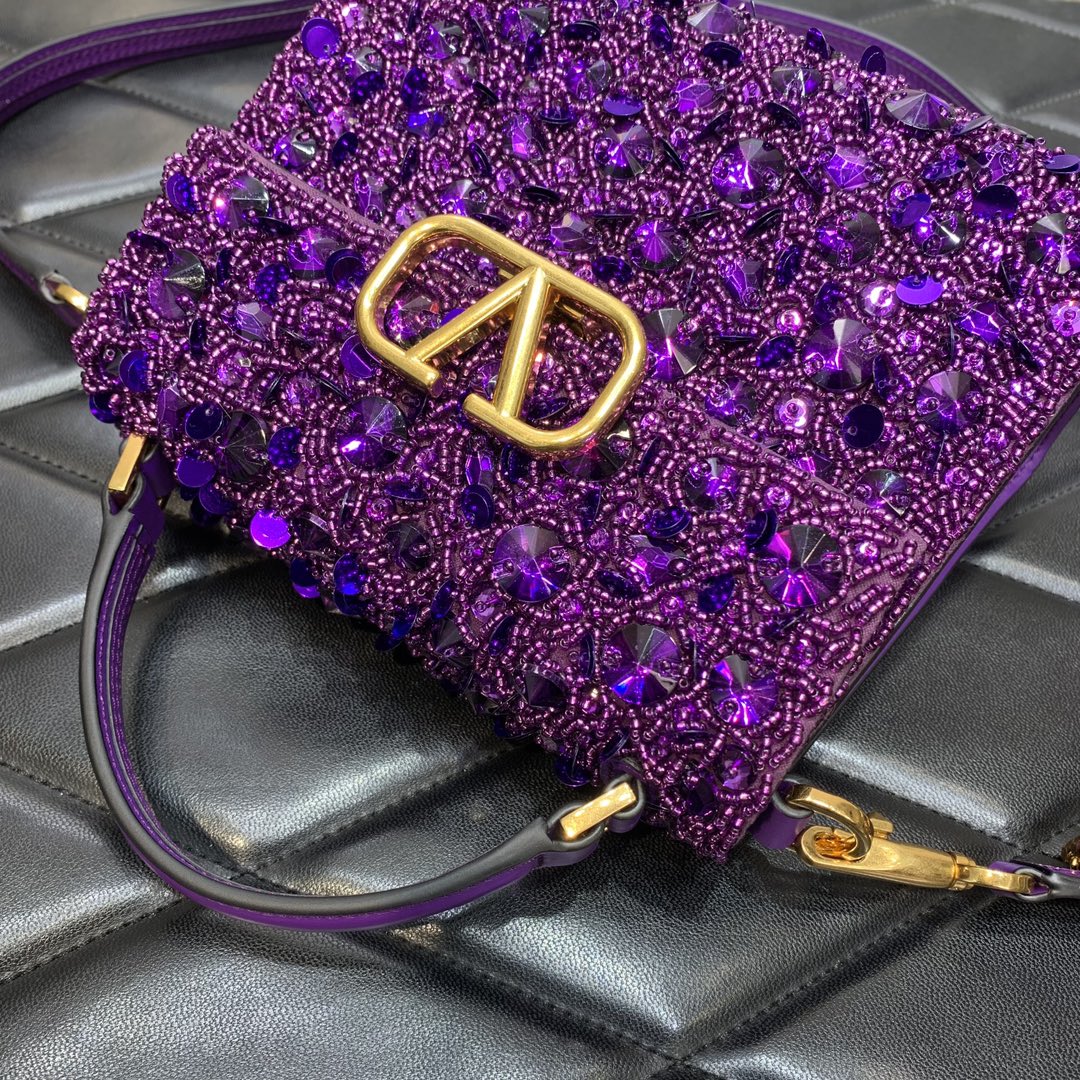 Bagsaaa Va1e*ntin0 Garavani Embellished Locó Top-Handle 3D Sequins Purple Bag - 19x13x9cm