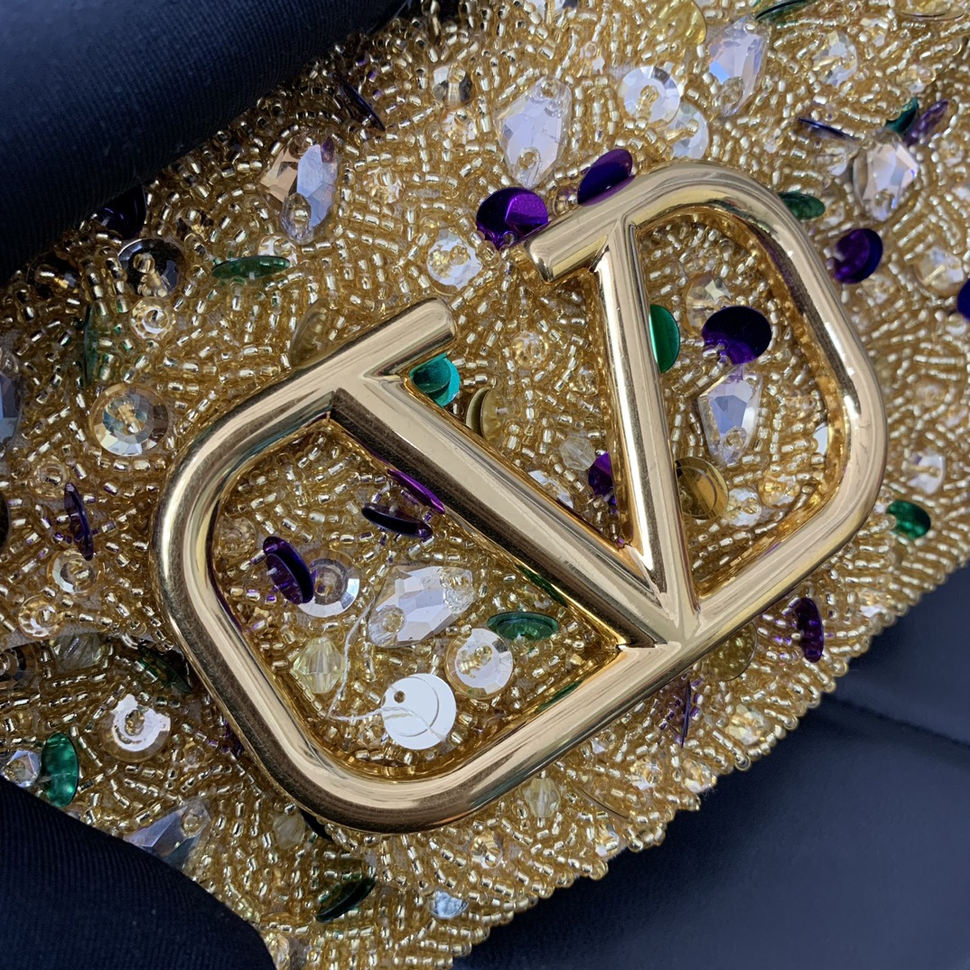 Bagsaaa Va1e*ntin0 Garavani Embellished VLOGO Signature Mini Yellow Shoulder Bag - 19x10.5x5cm