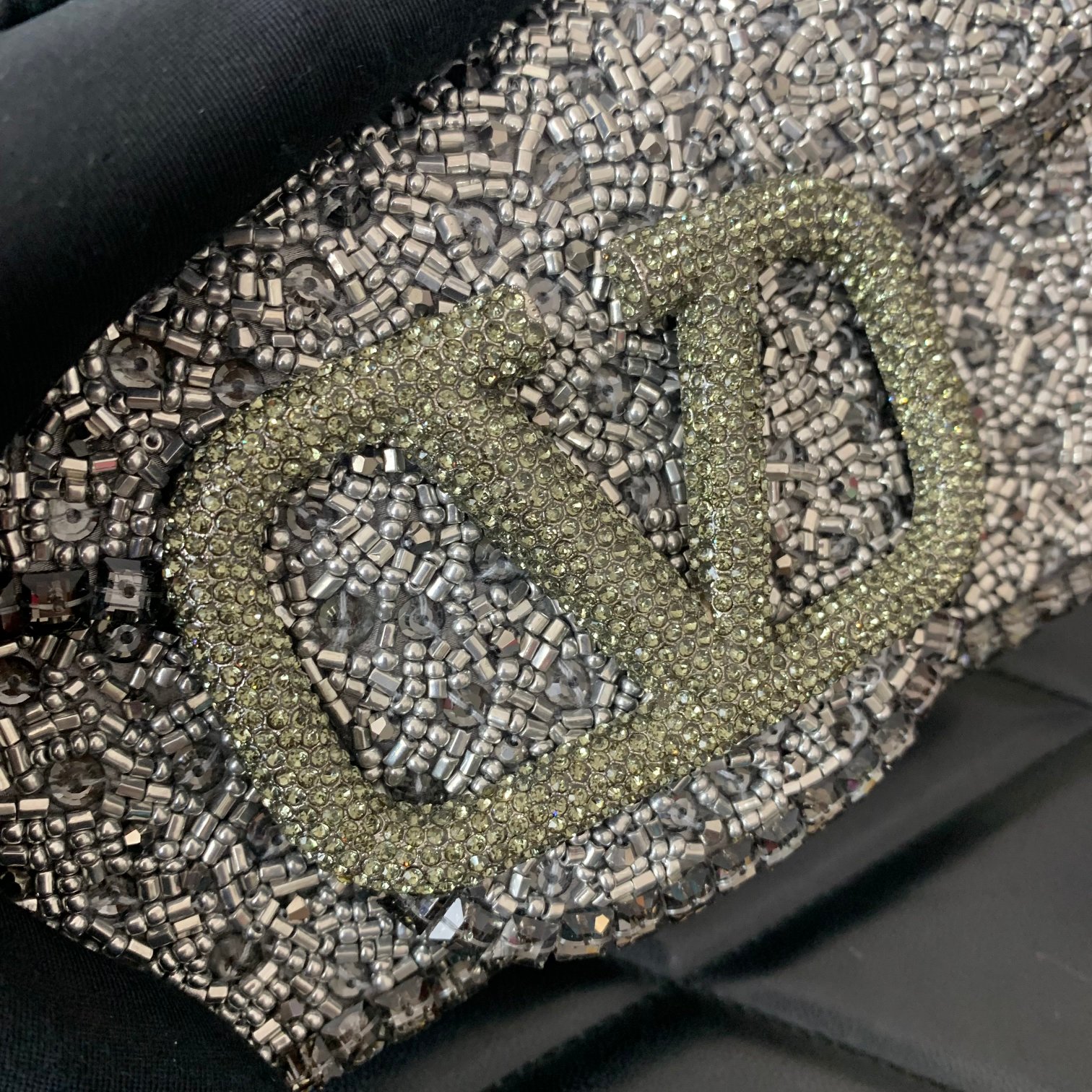 Bagsaaa Va1e*ntin0 Garavani Loco Small VLOGO Sequins Shoulder Bag Silver - 19x10.5x5cm