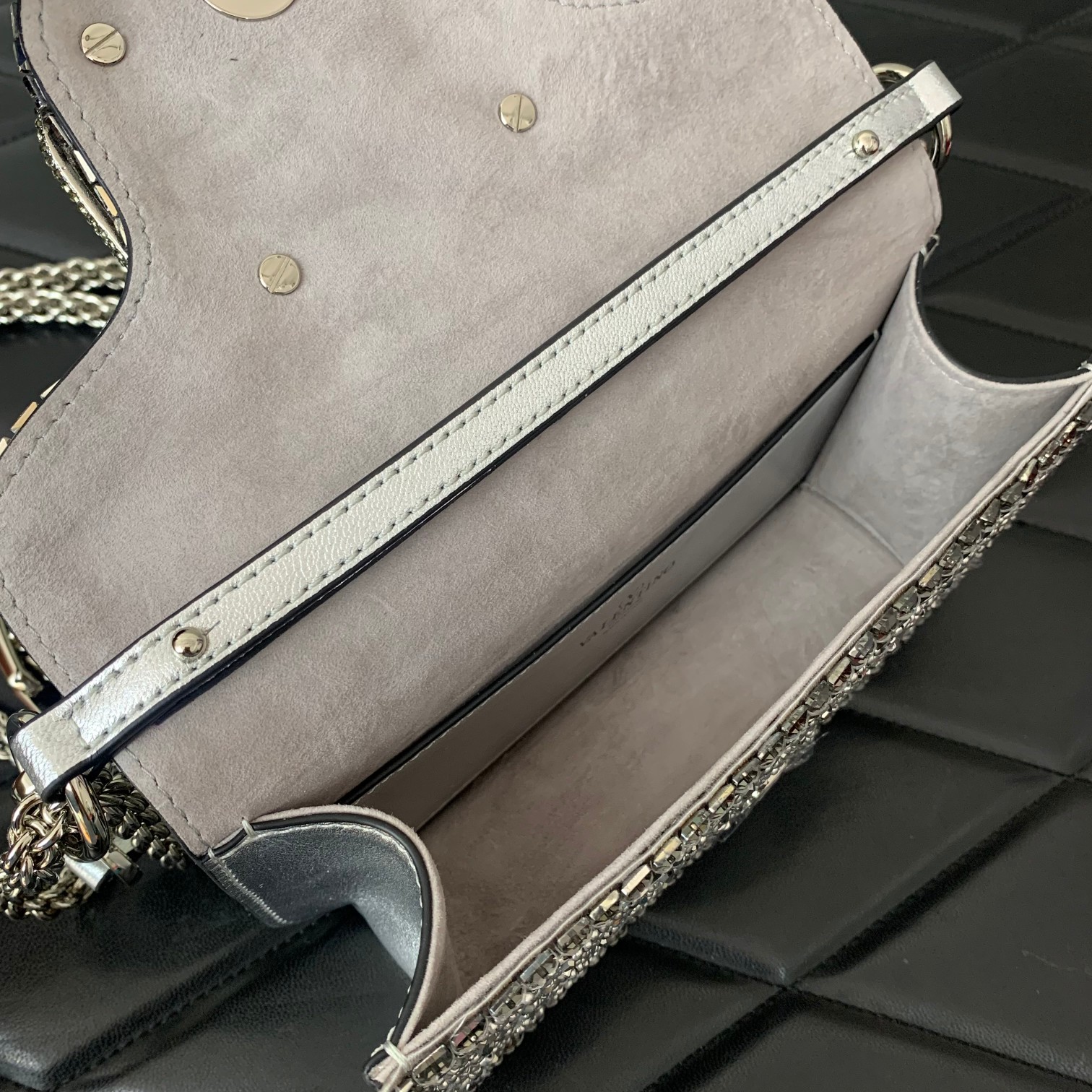 Bagsaaa Va1e*ntin0 Garavani Loco Small VLOGO Sequins Shoulder Bag Silver - 19x10.5x5cm