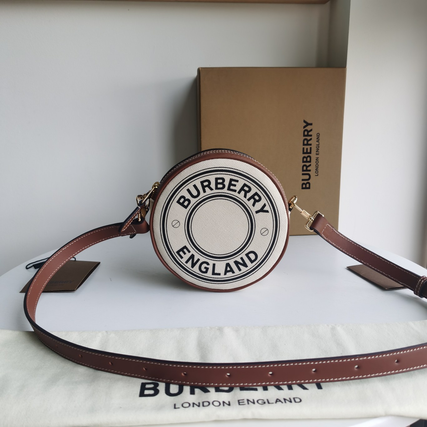 Bagsaaa Bv*b*rry Bag Logo Graphic Canvas And Leather L0vise - 17 x 7 x 17cm