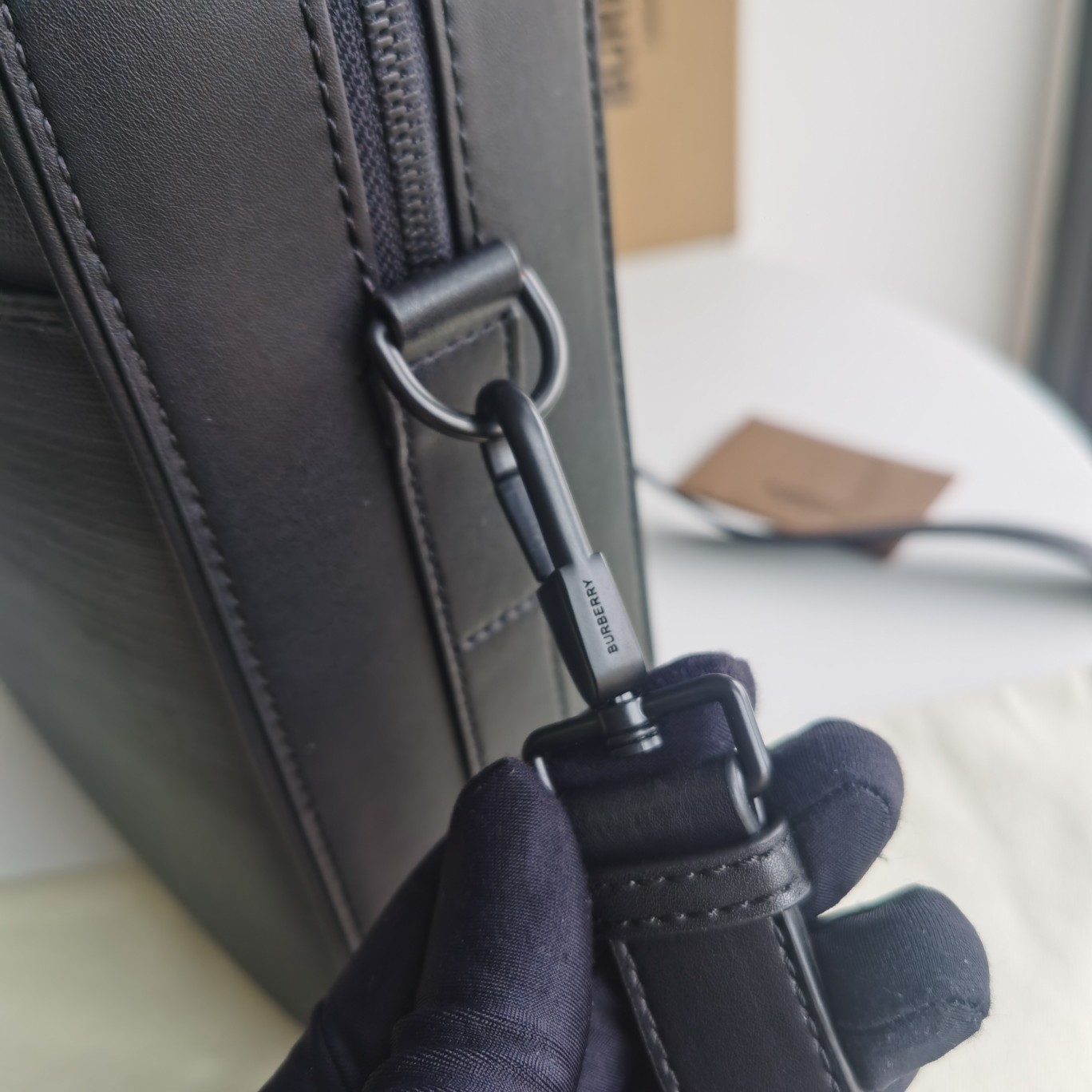 Bagsaaa Bv*b*rry Ainsworth Giant Check-E Canvas Briefcase Bag Black - 38 x 9 x 28cm