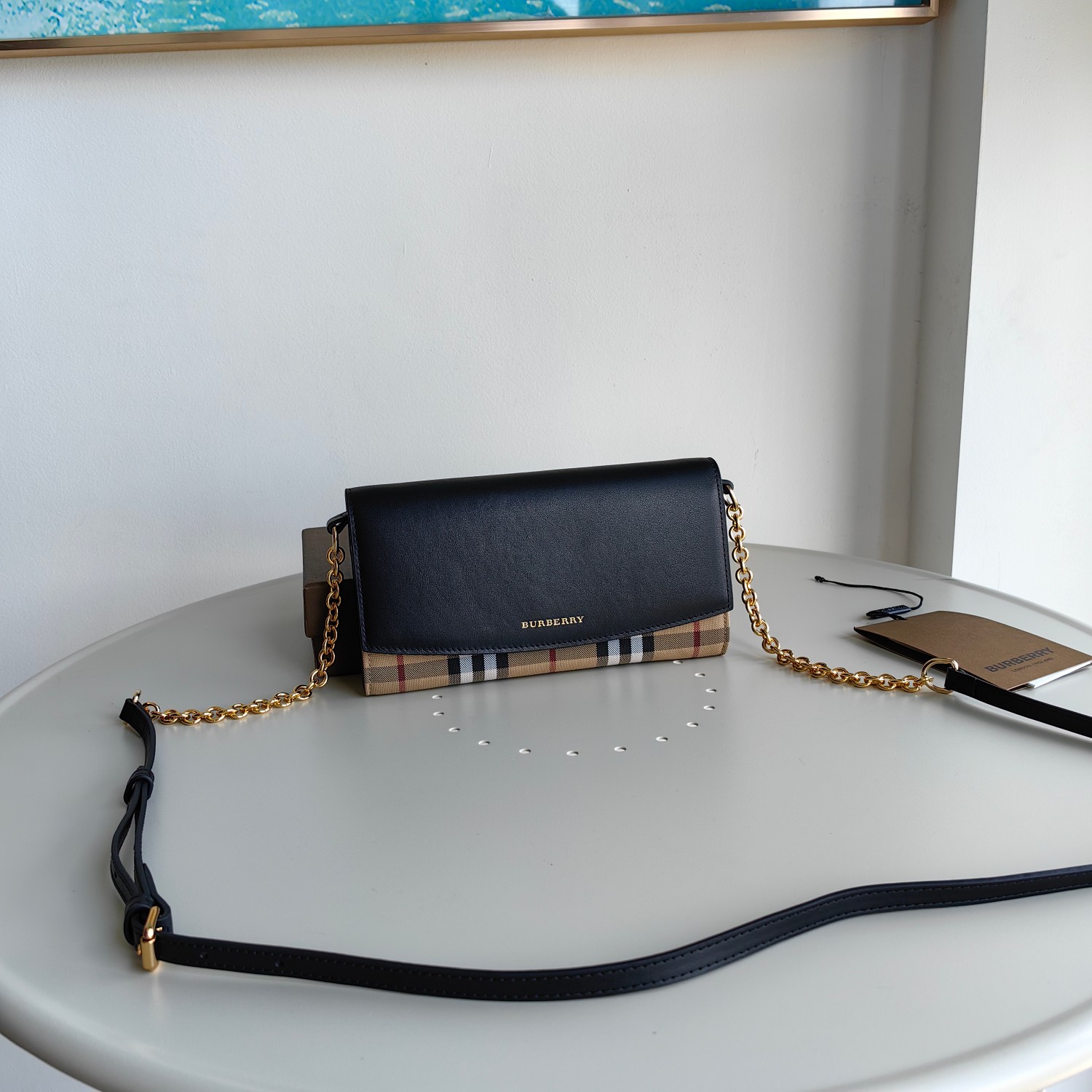 Bagsaaa Bv*b*rry Calfskin Horseferry Check Henley Wallet On Chain Black - 21*12*3cm