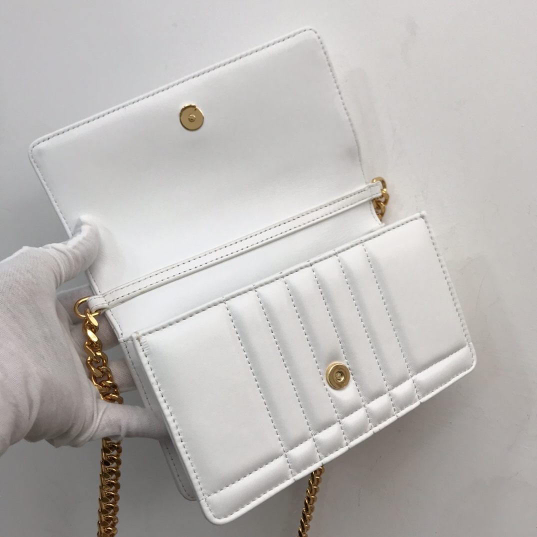 Bagsaaa Bv*b*rry Lola Shoulder White Bag - 20 x 5 x 12cm