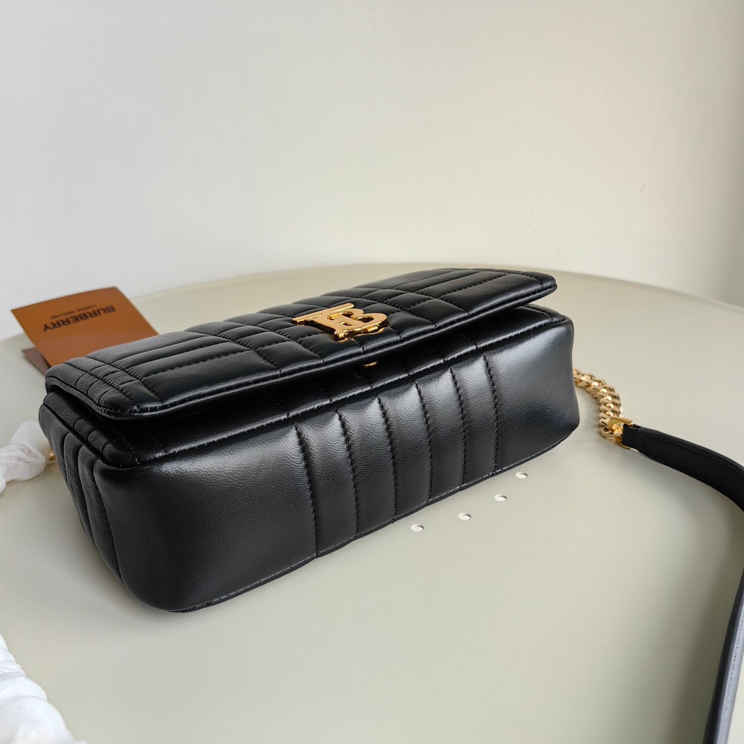 Bagsaaa Bv*b*rry Black Leather Camera Lola Shoulder Bag - 23x6x13cm