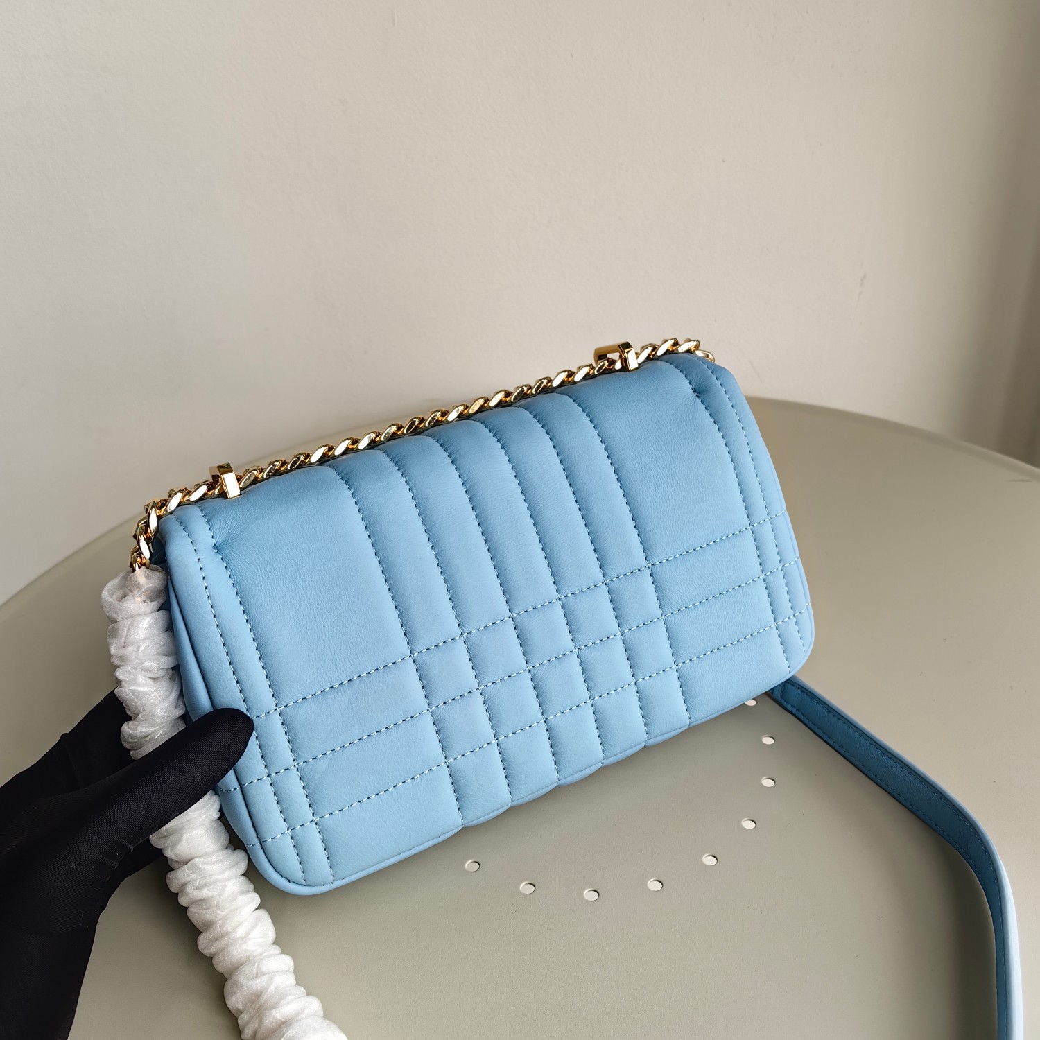 Bagsaaa Bv*b*rry Blue Leather Camera Lola Shoulder Bag - 23x6x13cm