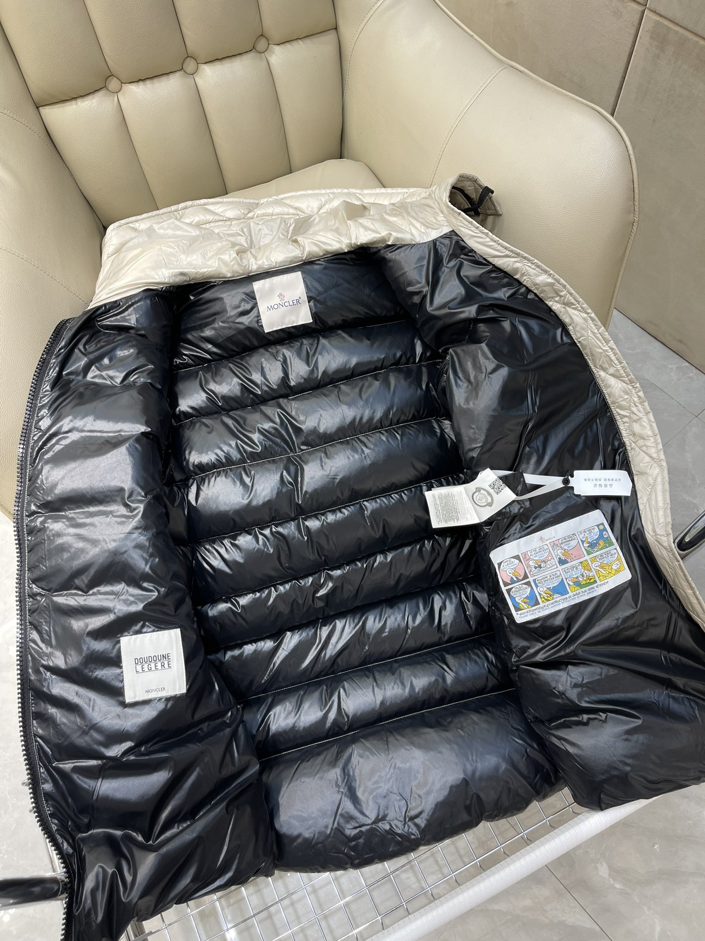Bagsaaa Moncler Long Down White Jacket