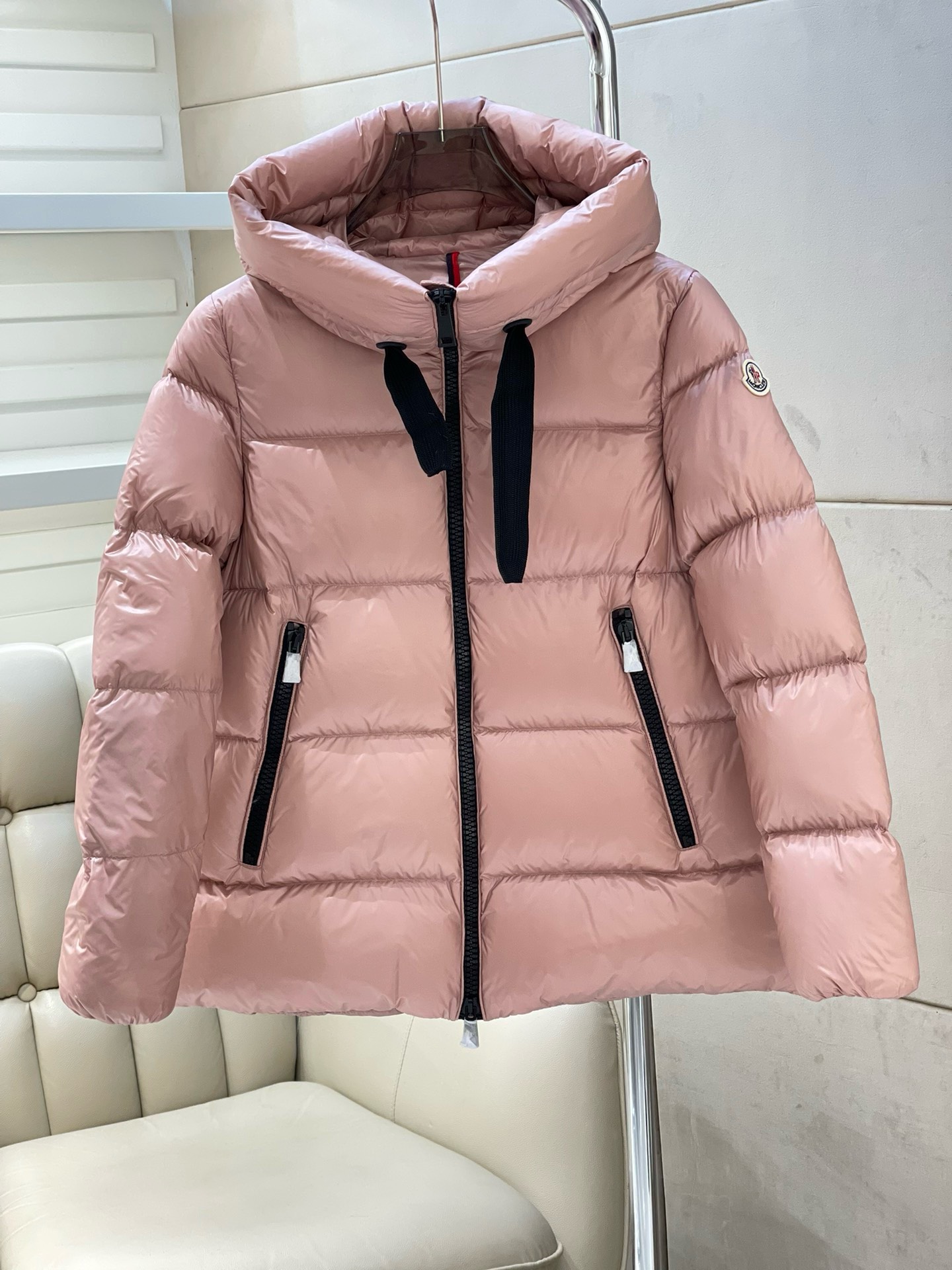 Bagsaaa Moncler Short Down Pink Jacket