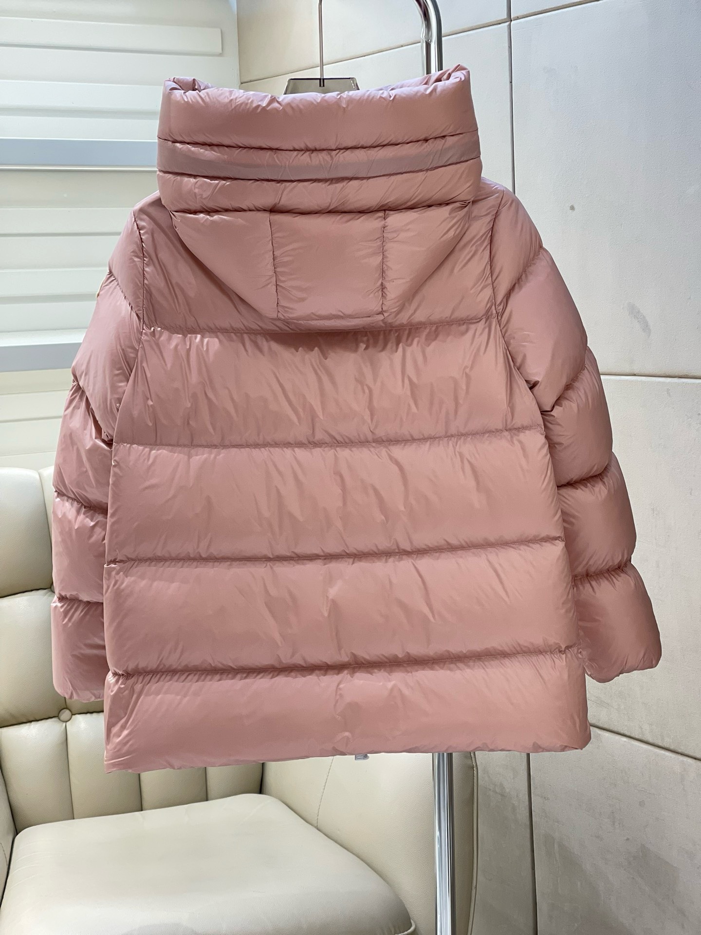 Bagsaaa Moncler Short Down Pink Jacket